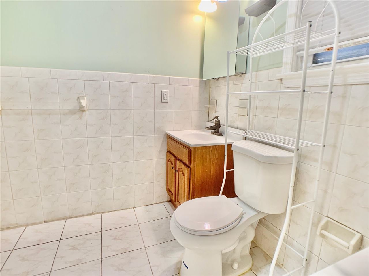 3481 KENNEDY BLVD Unit: 1A