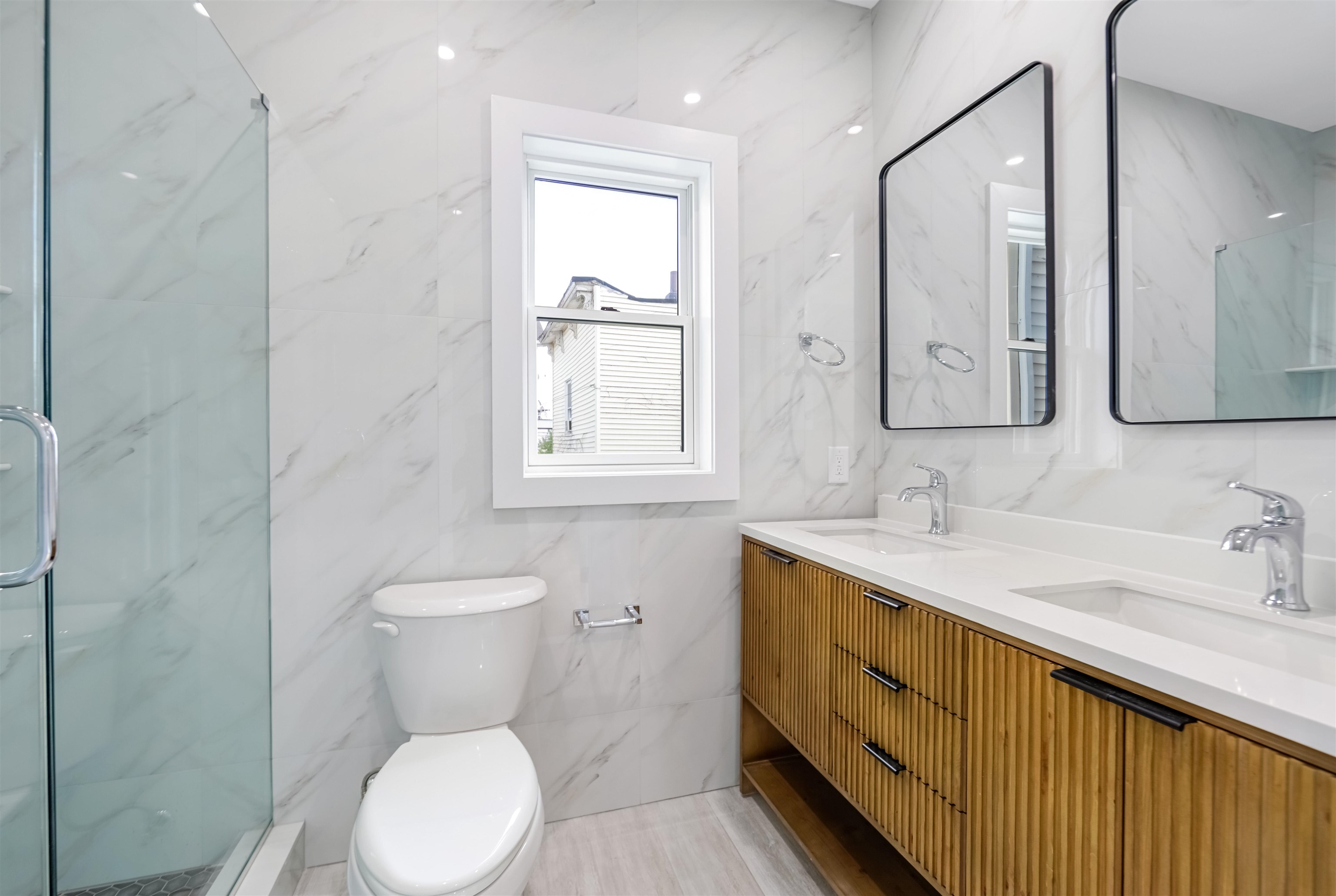 88 WEST 20TH ST Unit: 1