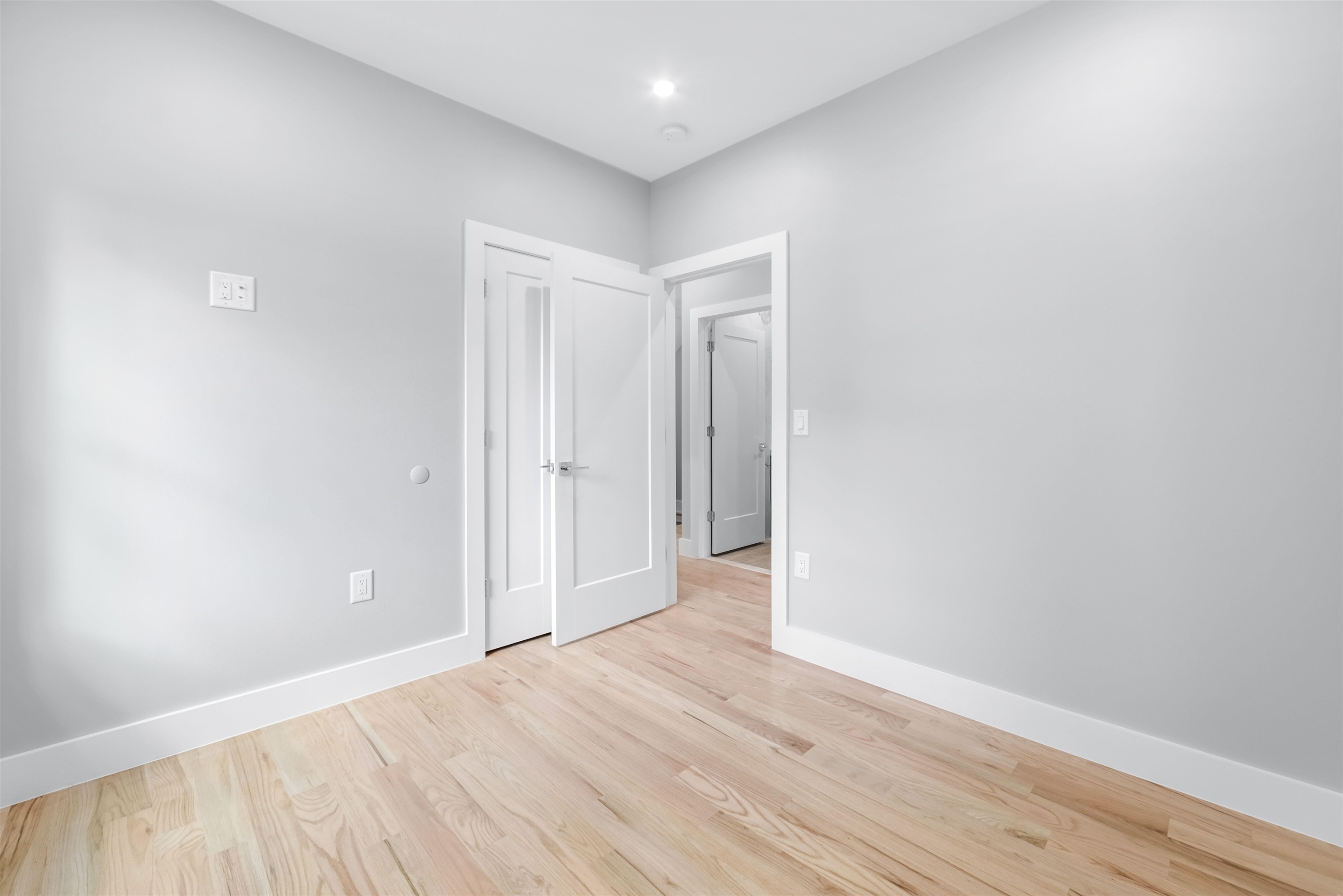 88 WEST 20TH ST Unit: 1
