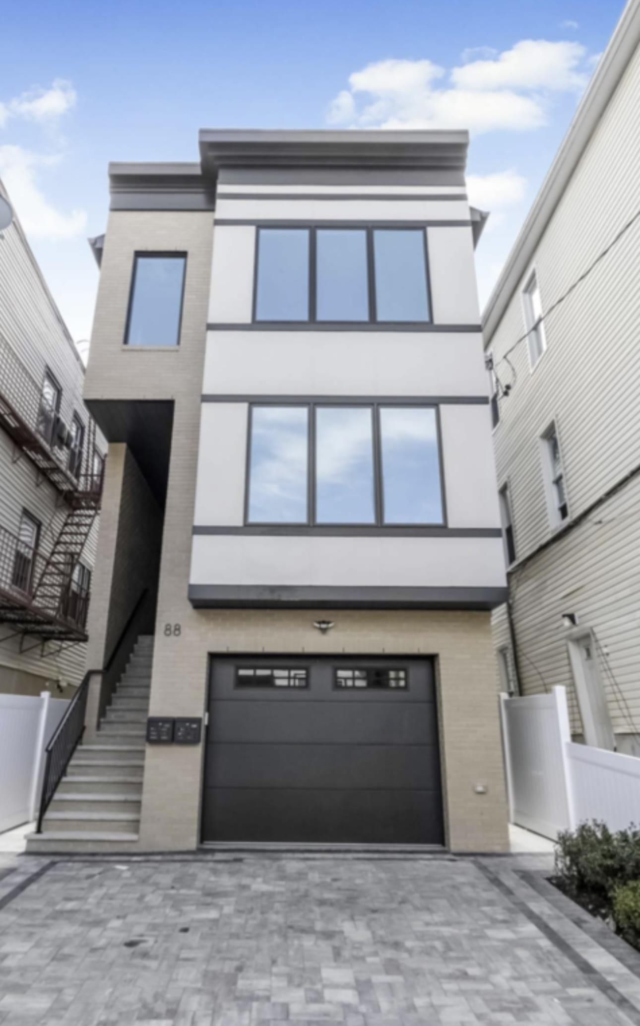 88 WEST 20TH ST Unit: 1