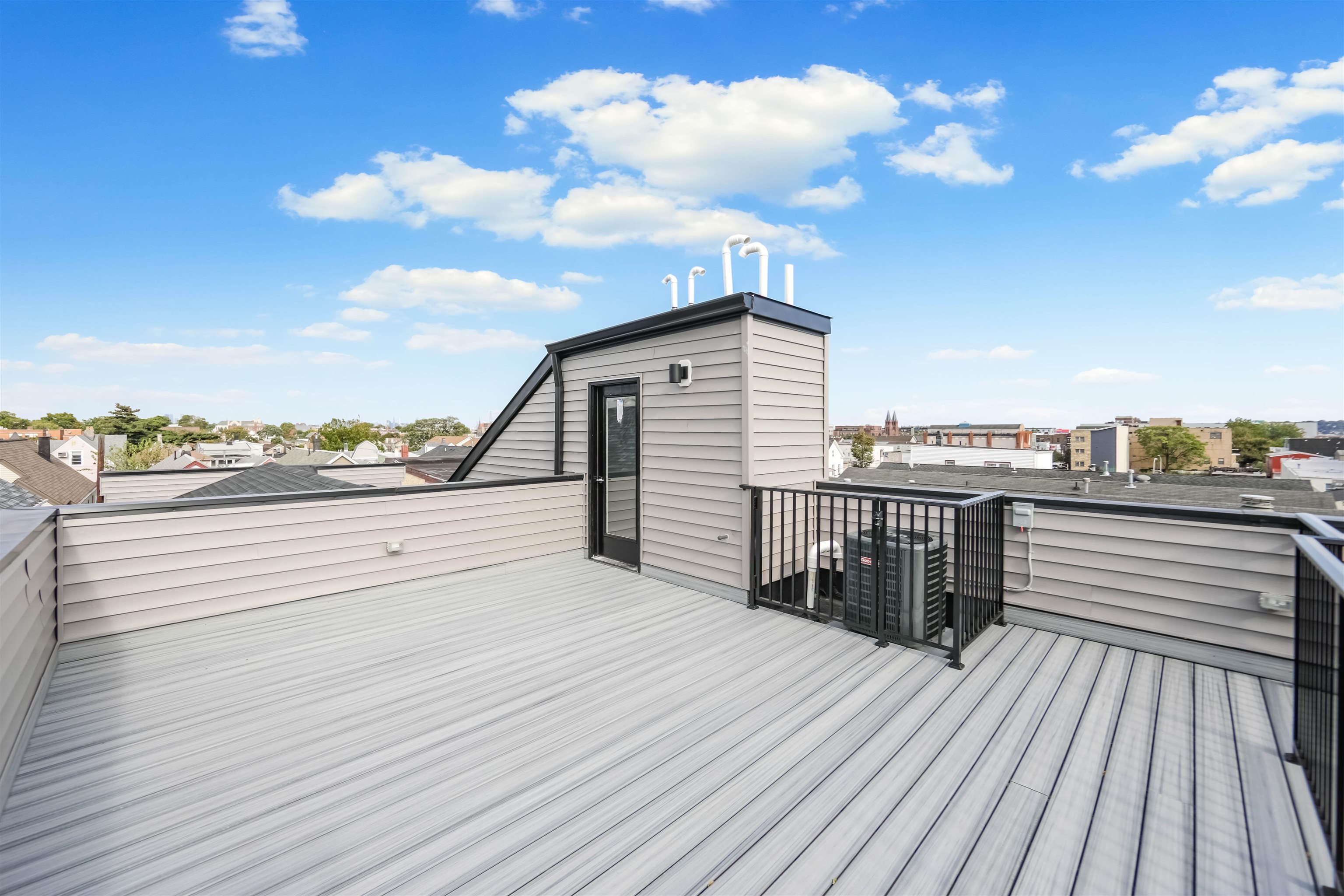 88 WEST 20TH ST Unit: 2