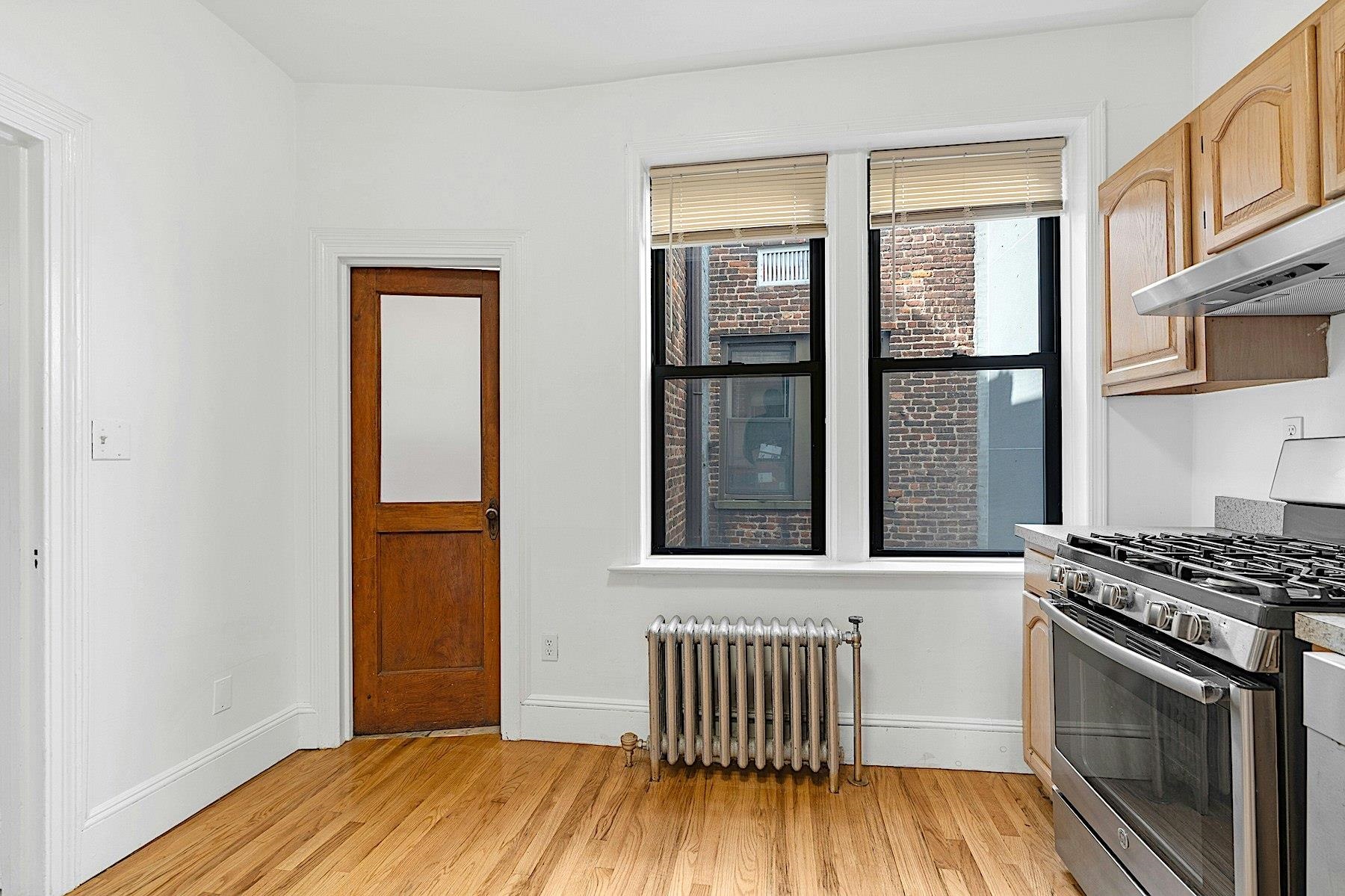 79 MADISON ST Unit: 4A