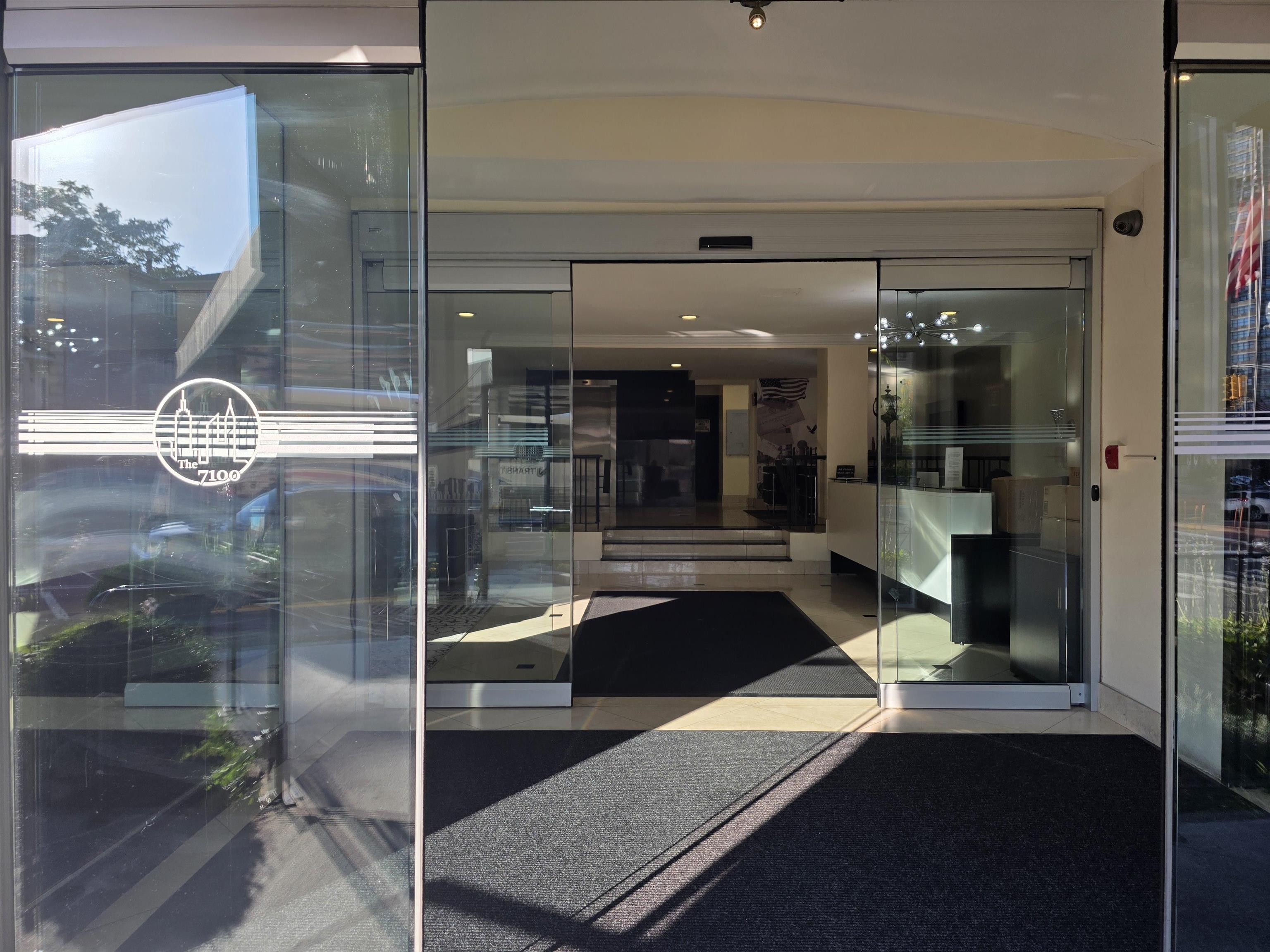 7100 BLVD EAST Unit: 1B