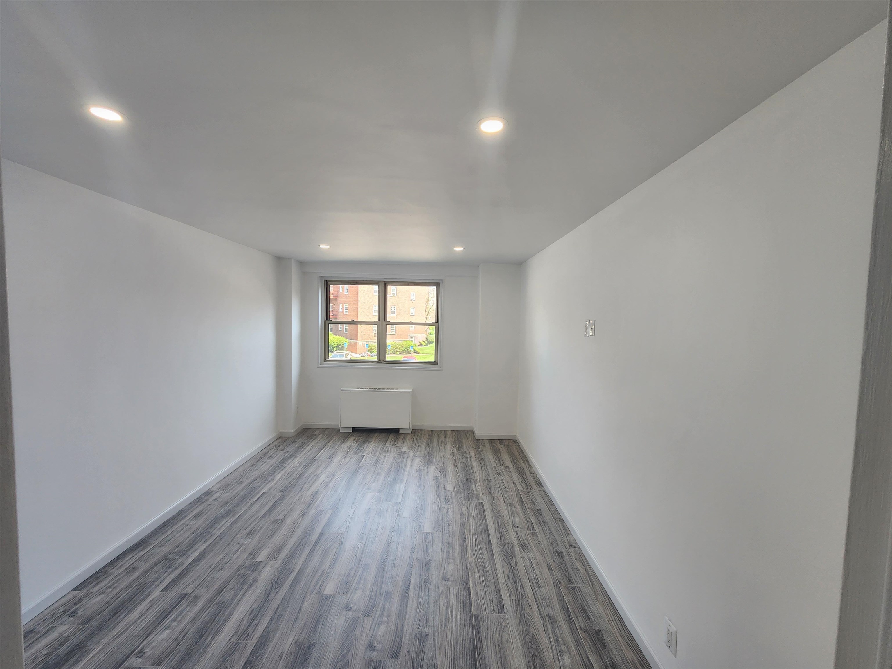 7100 BLVD EAST Unit: 1B