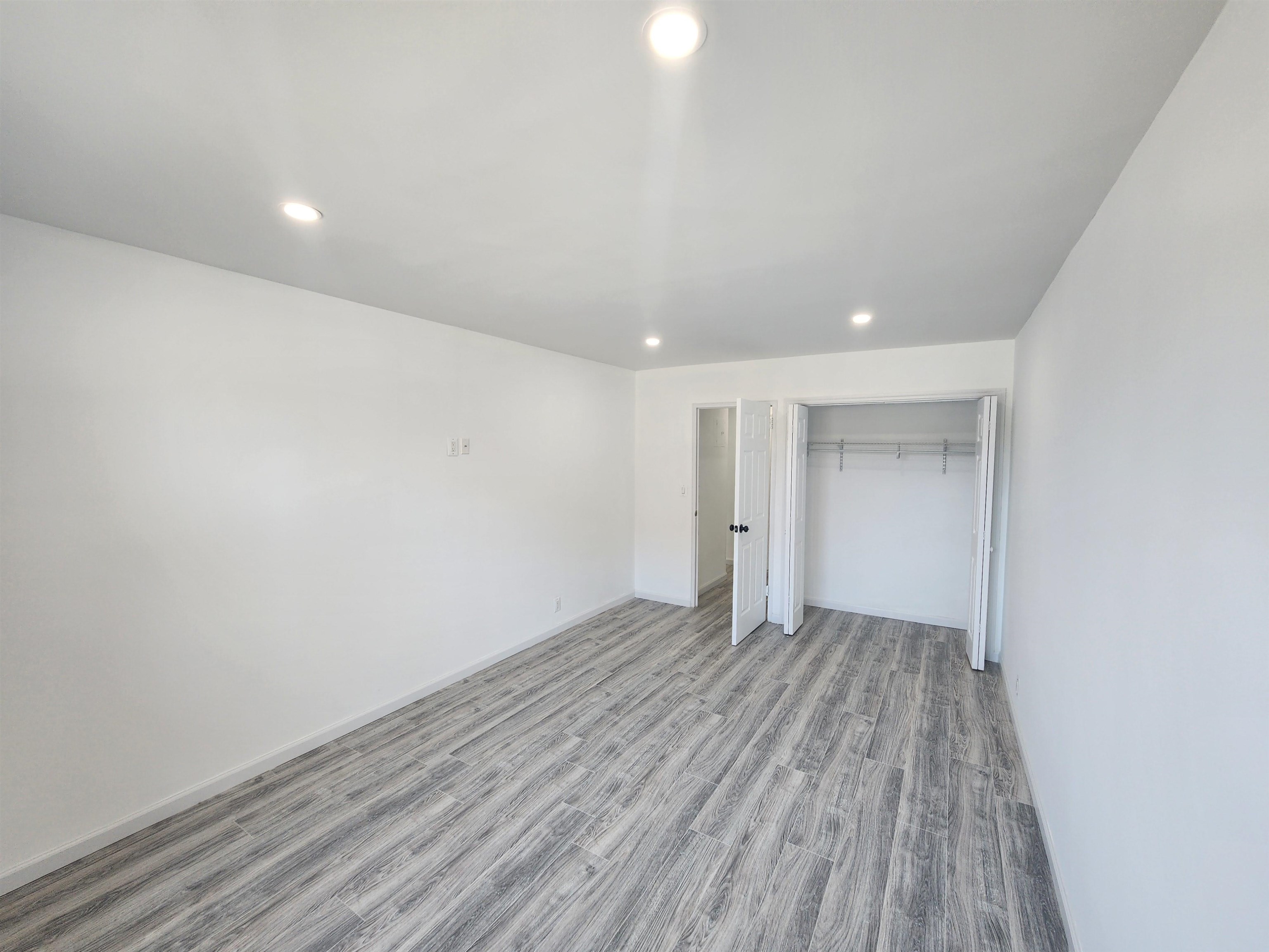 7100 BLVD EAST Unit: 1B