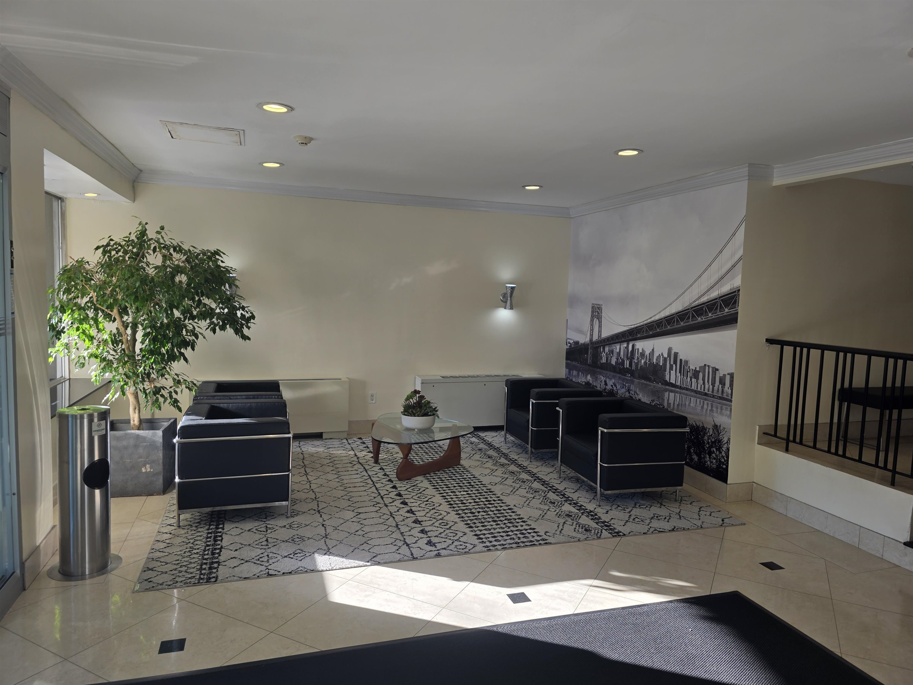 7100 BLVD EAST Unit: 1B