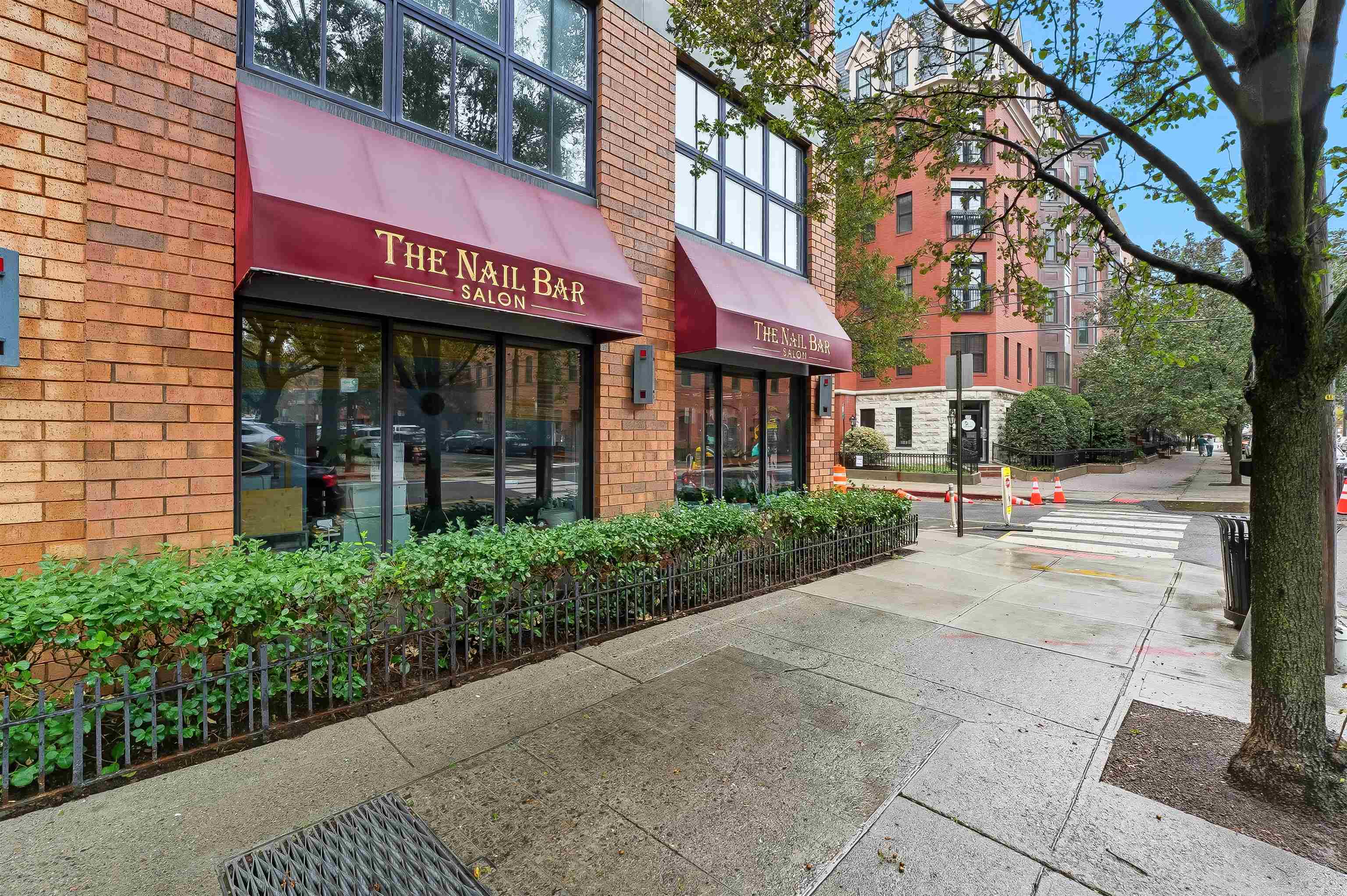 501 9TH ST Unit: COMMB