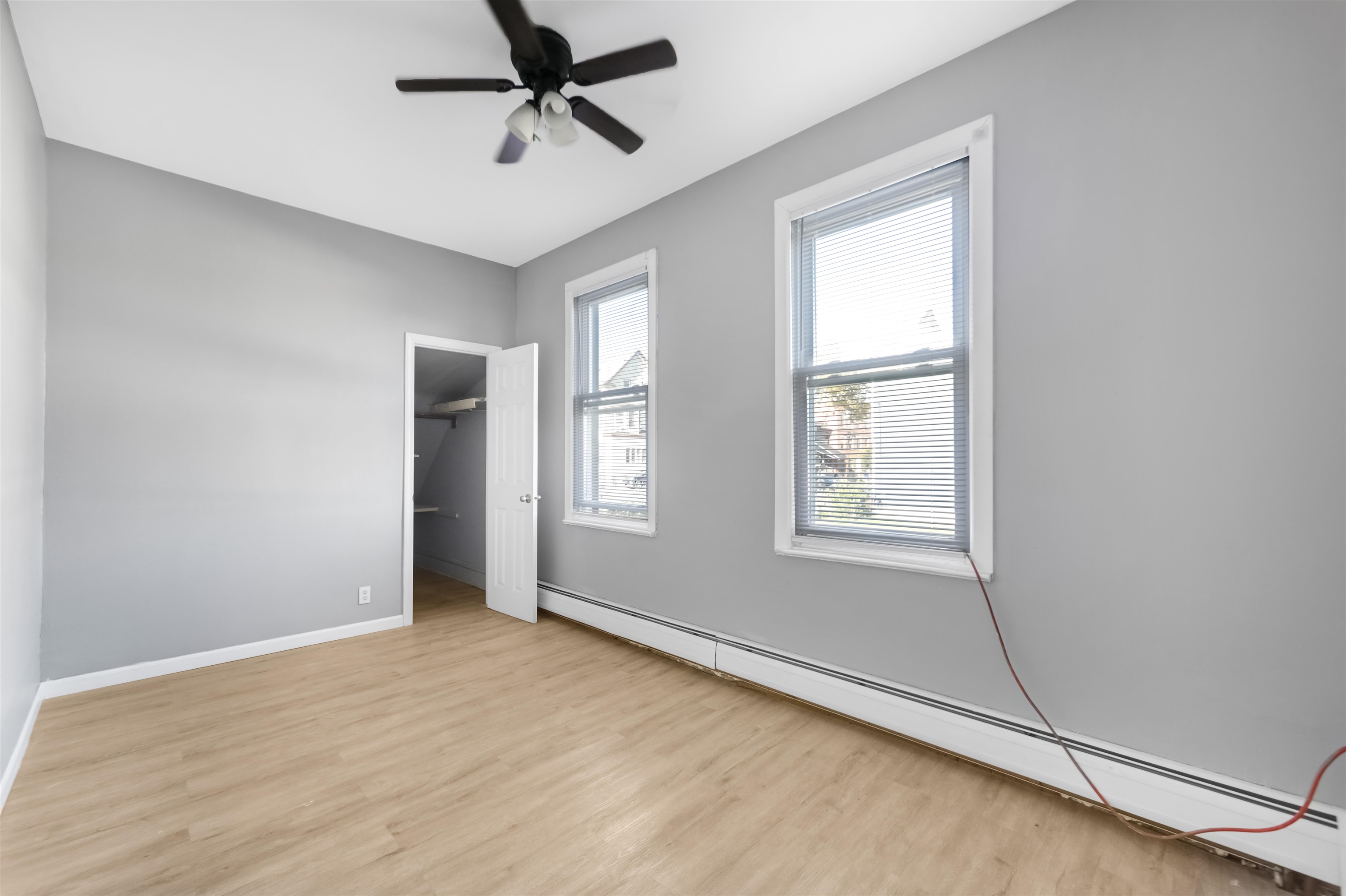 230 PRINCETON AVE Unit: 1