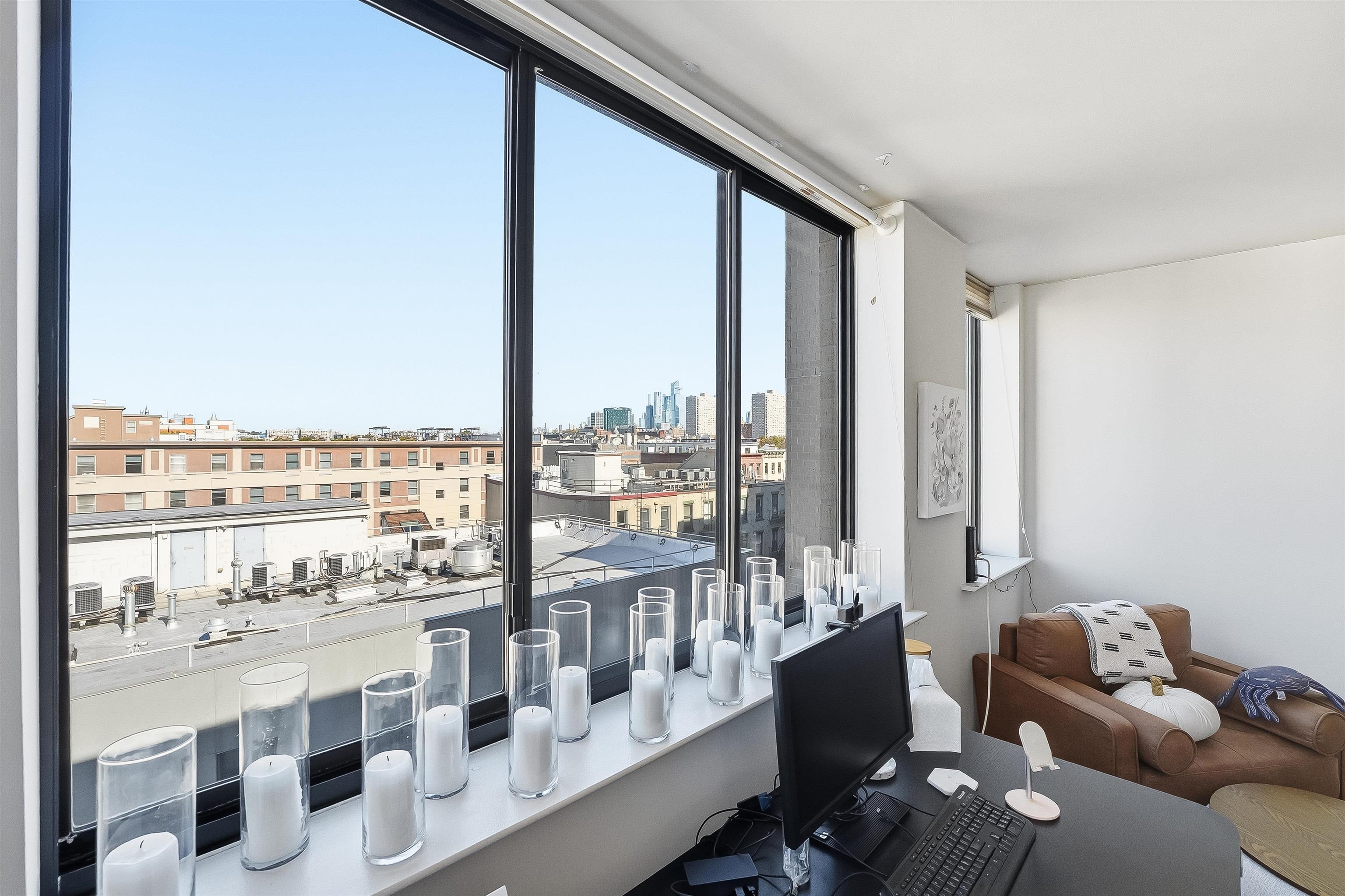 300 NEWARK ST Unit: 7D