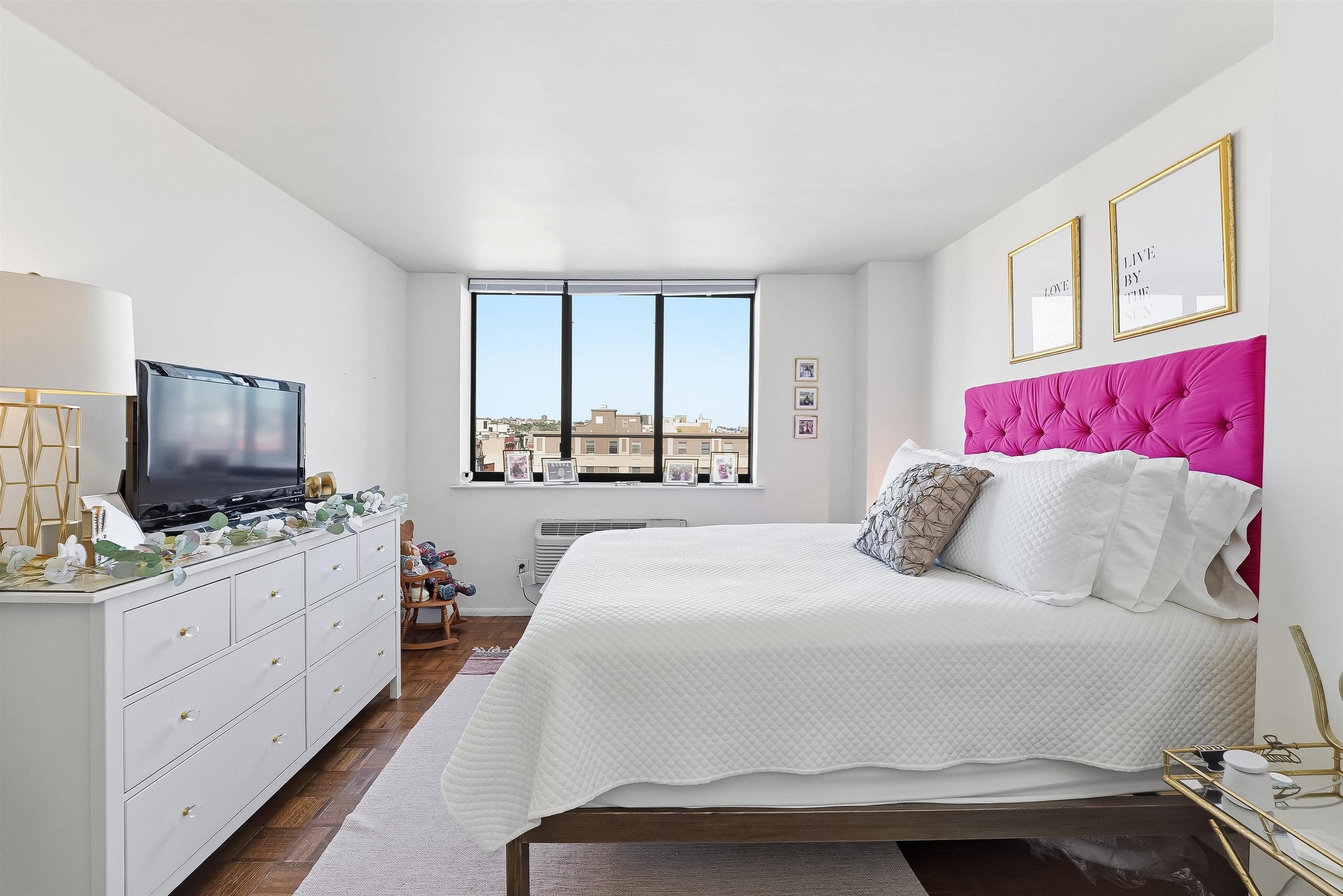 300 NEWARK ST Unit: 7D