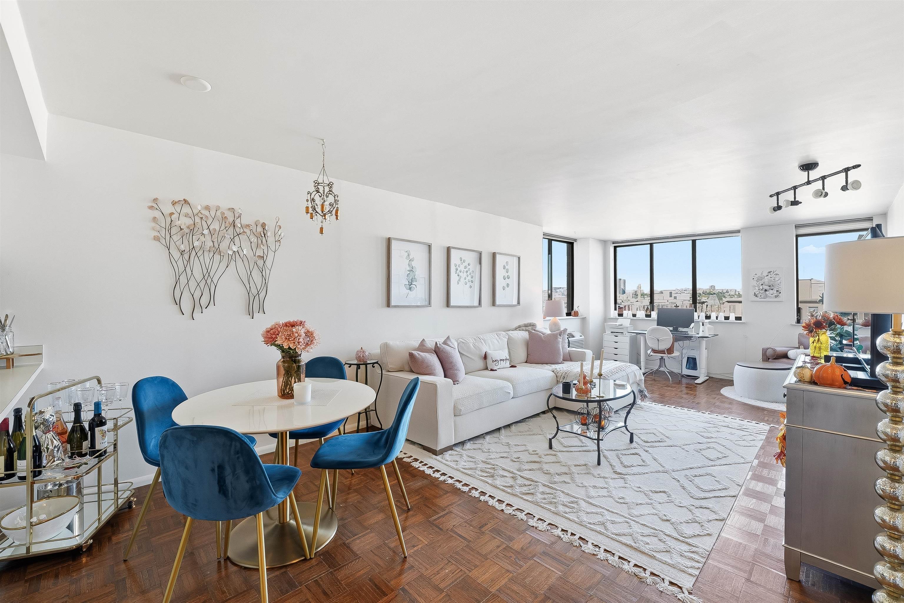 300 NEWARK ST Unit: 7D