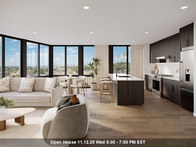 3516 KENNEDY BLVD Unit: 305