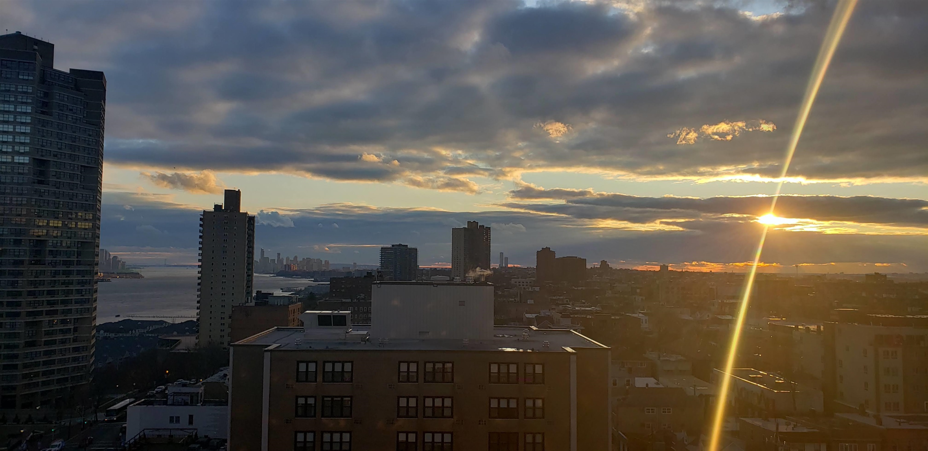 7100 BLVD EAST Unit: 11L