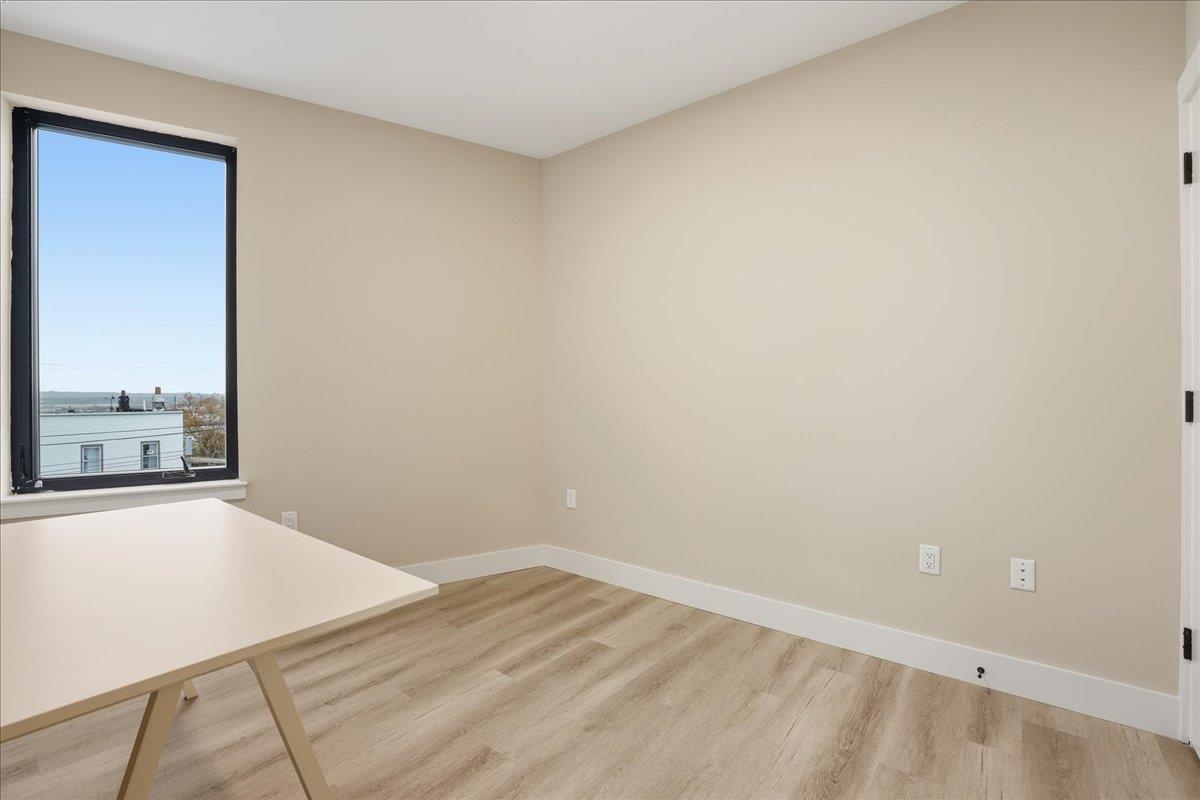 3516 KENNEDY BLVD Unit: 202