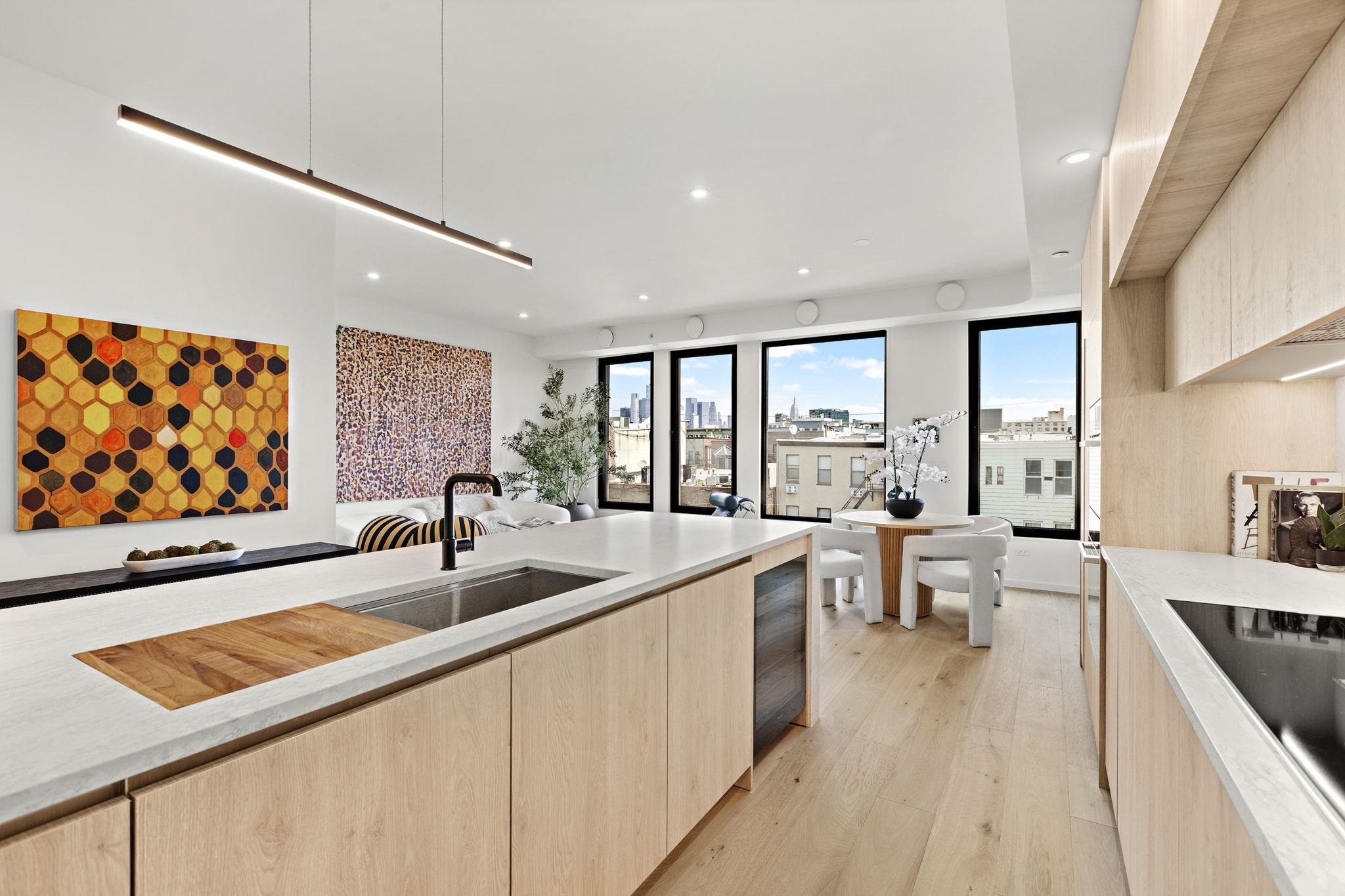 413 MONROE ST Unit: 500