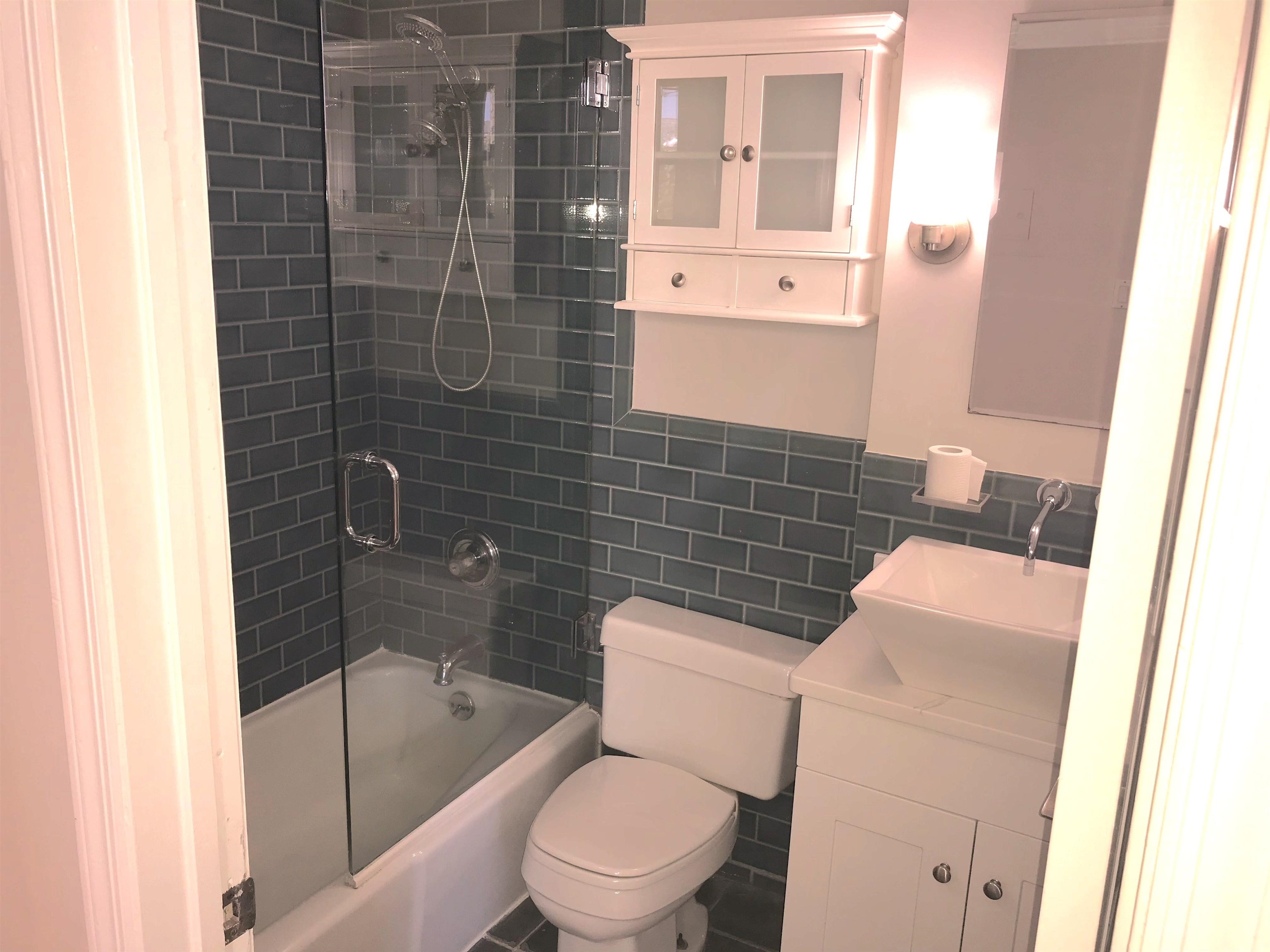 1015 GRAND ST Unit: 2A