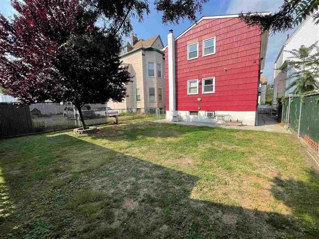 157 NEPTUNE AVE Unit: 2