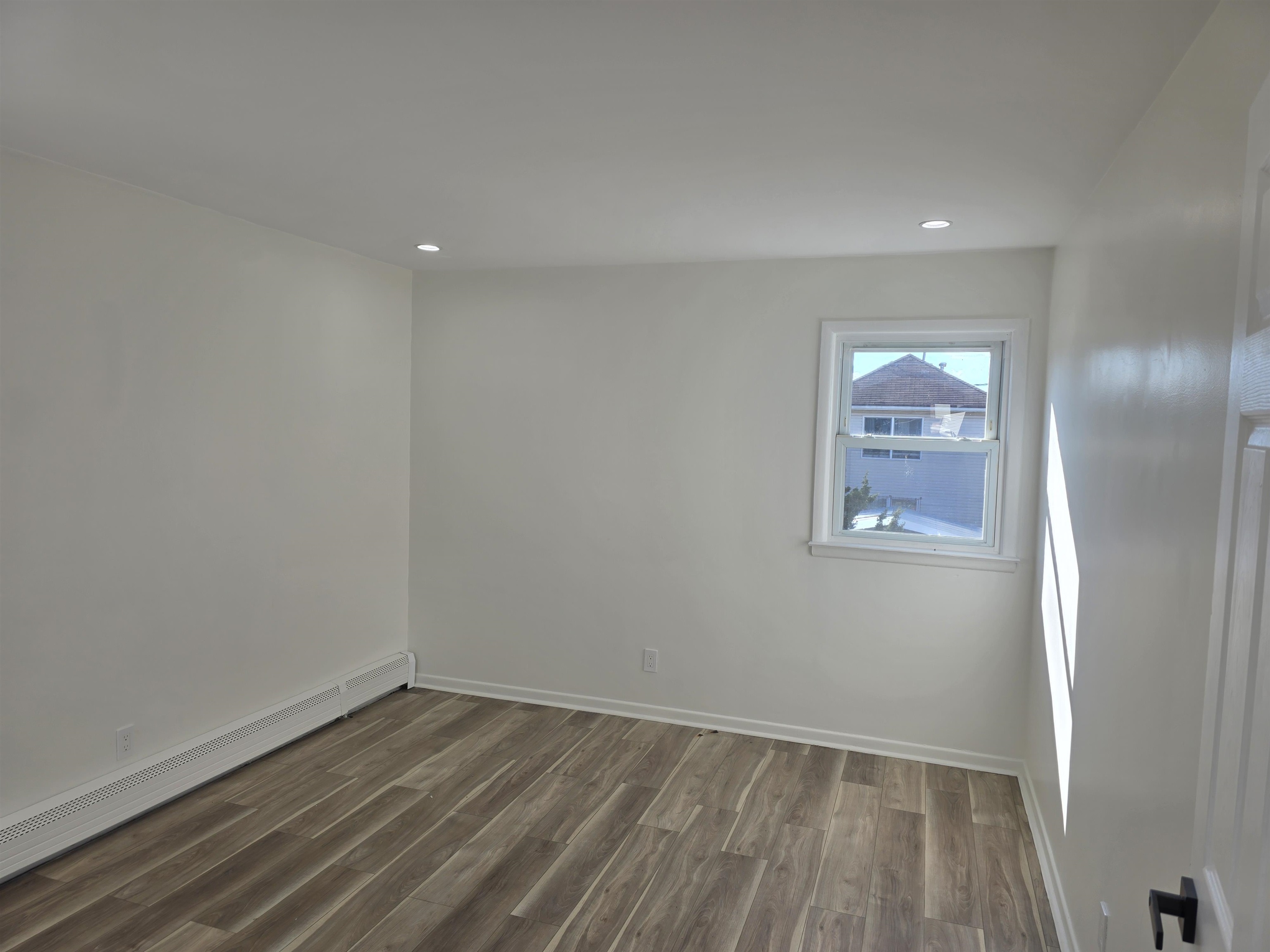 157 NEPTUNE AVE Unit: 2