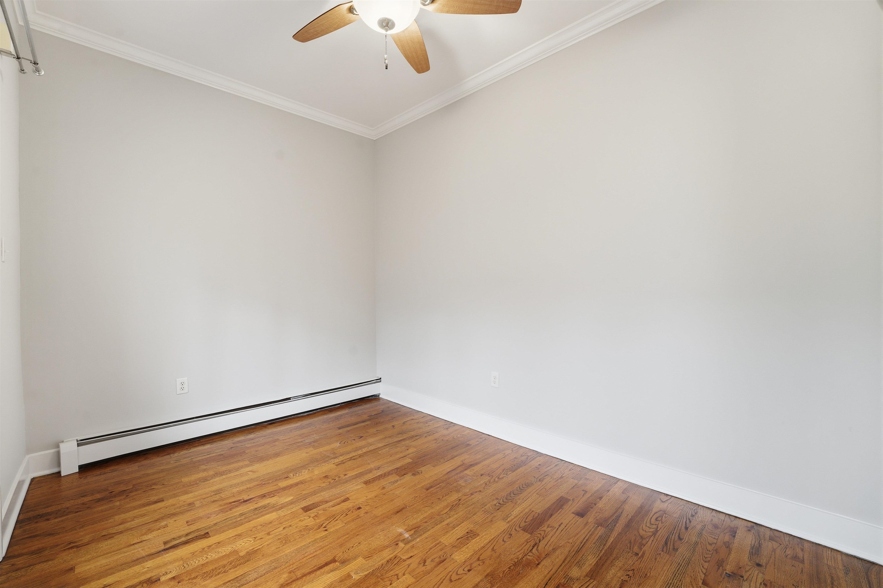 716 HUDSON ST Unit: 6