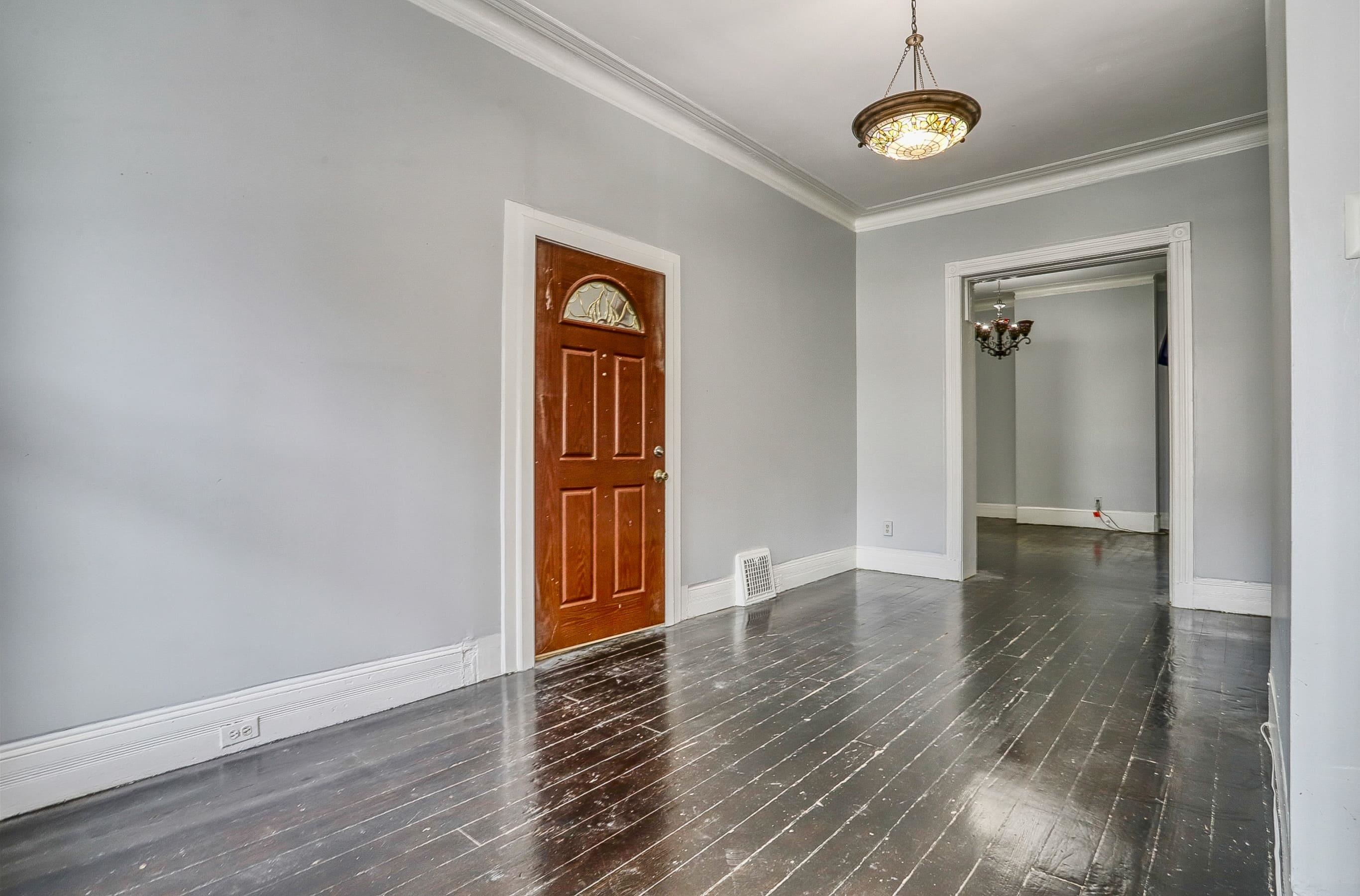 94A LINDEN AVE