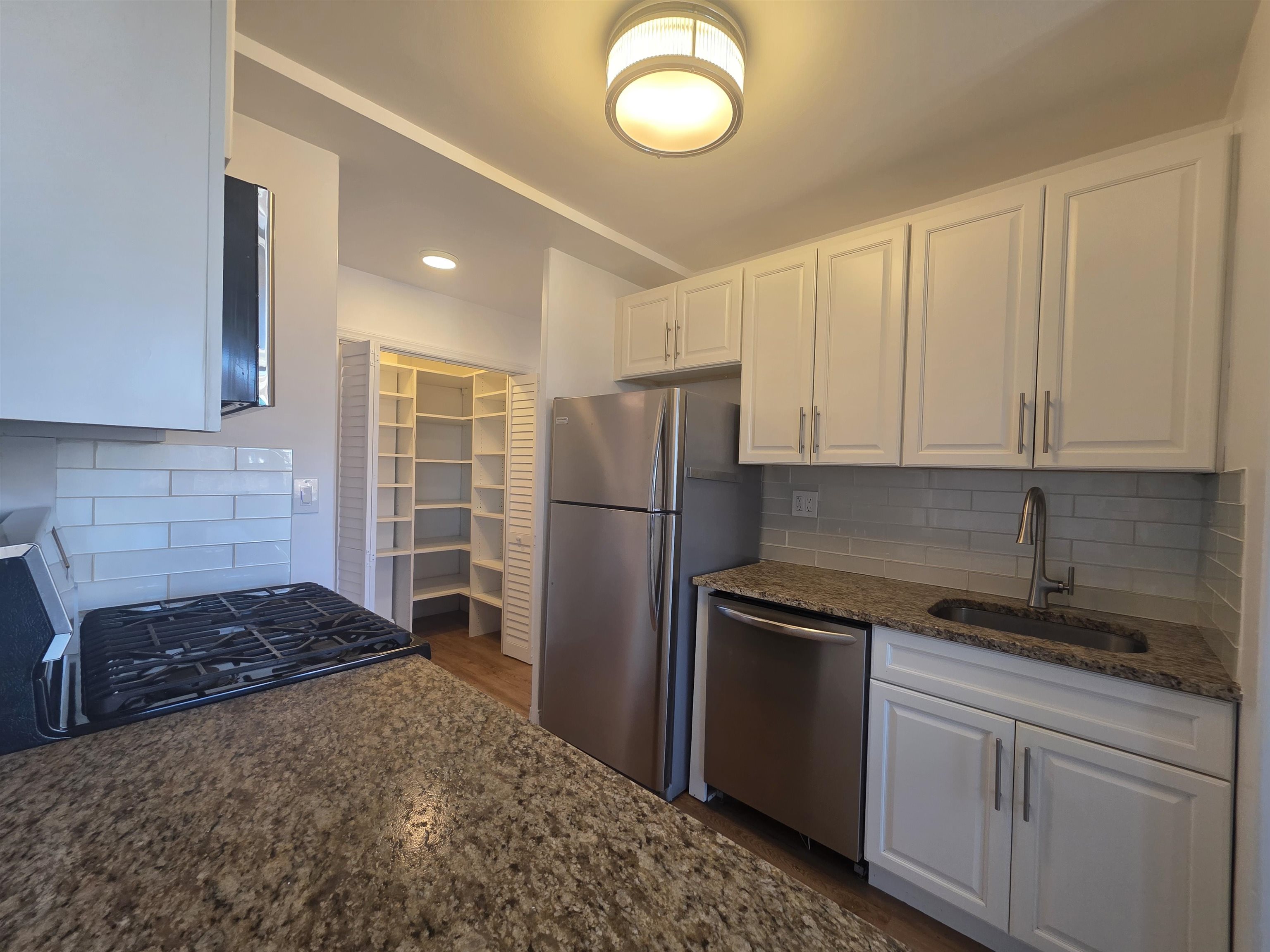 7100 BLVD EAST Unit: 3P