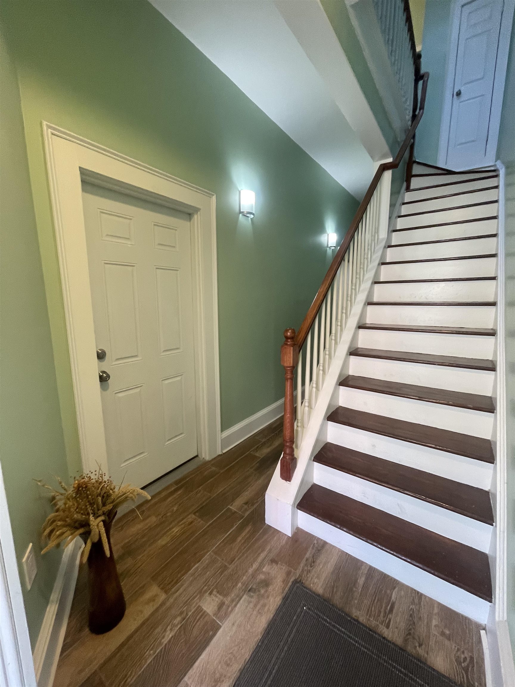 265-267 CAMBRIDGE AVE Unit: 1