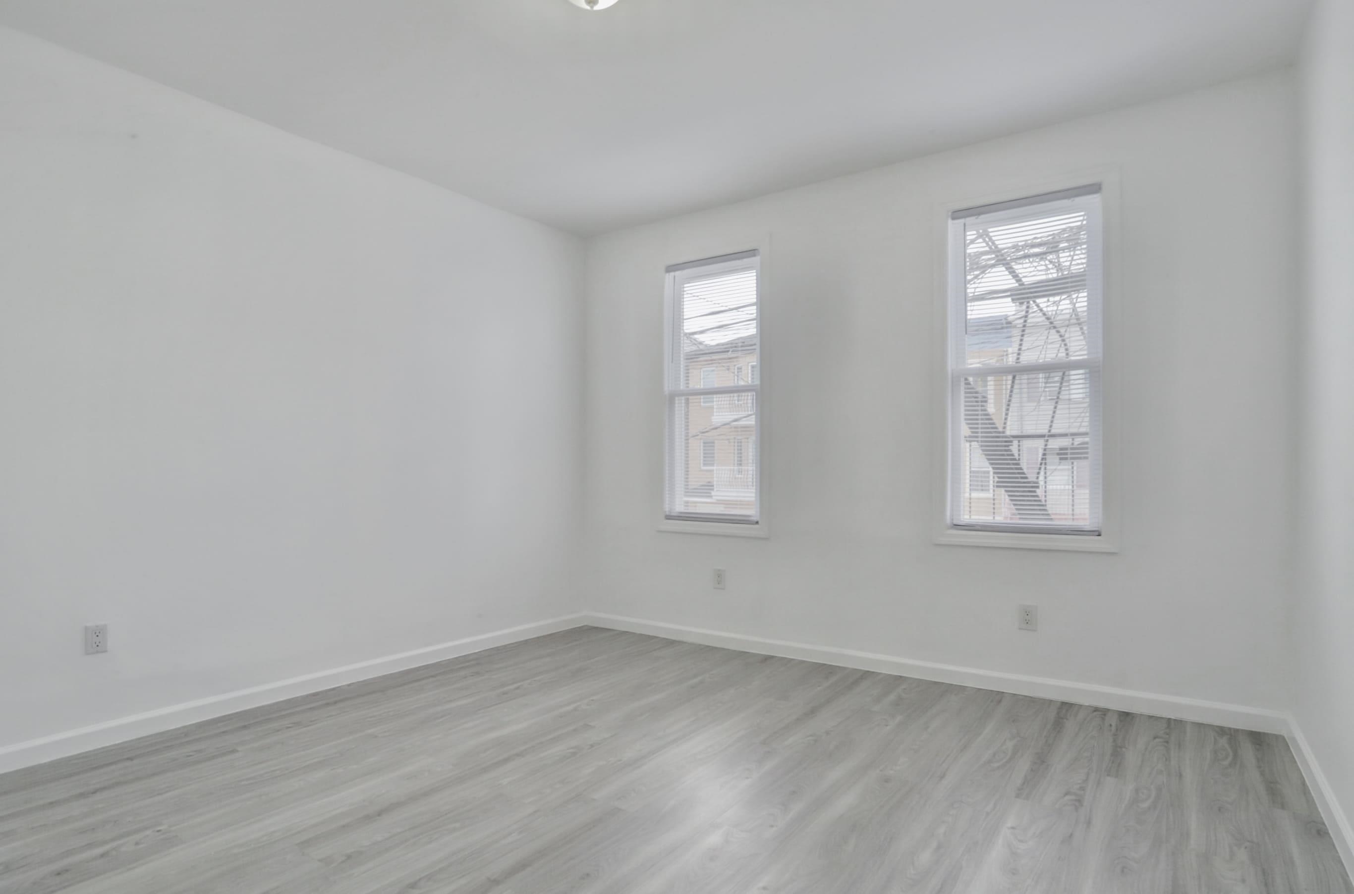 18 WALLIS AVE Unit: 3