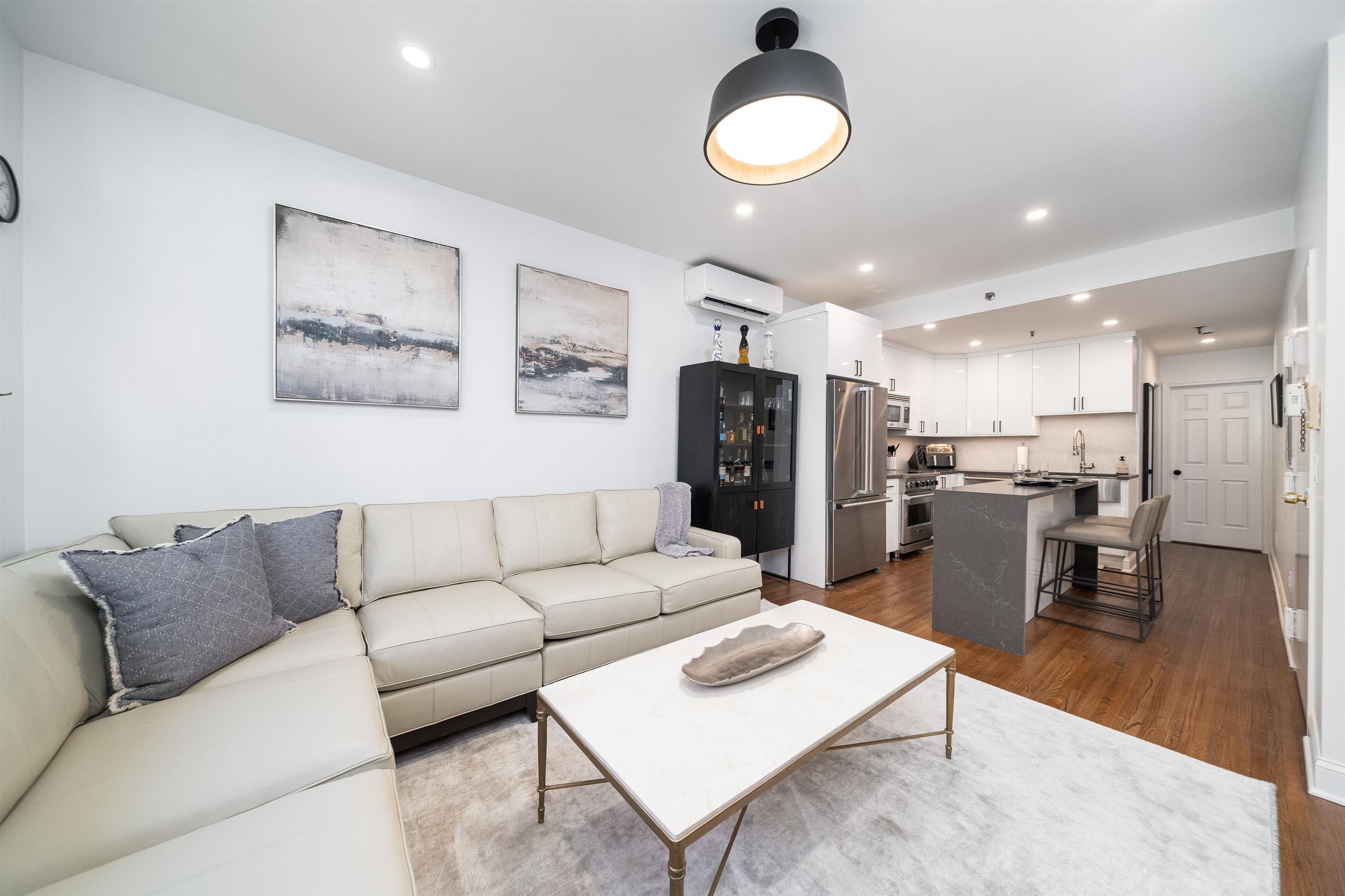 1208 WASHINGTON ST Unit: 2S