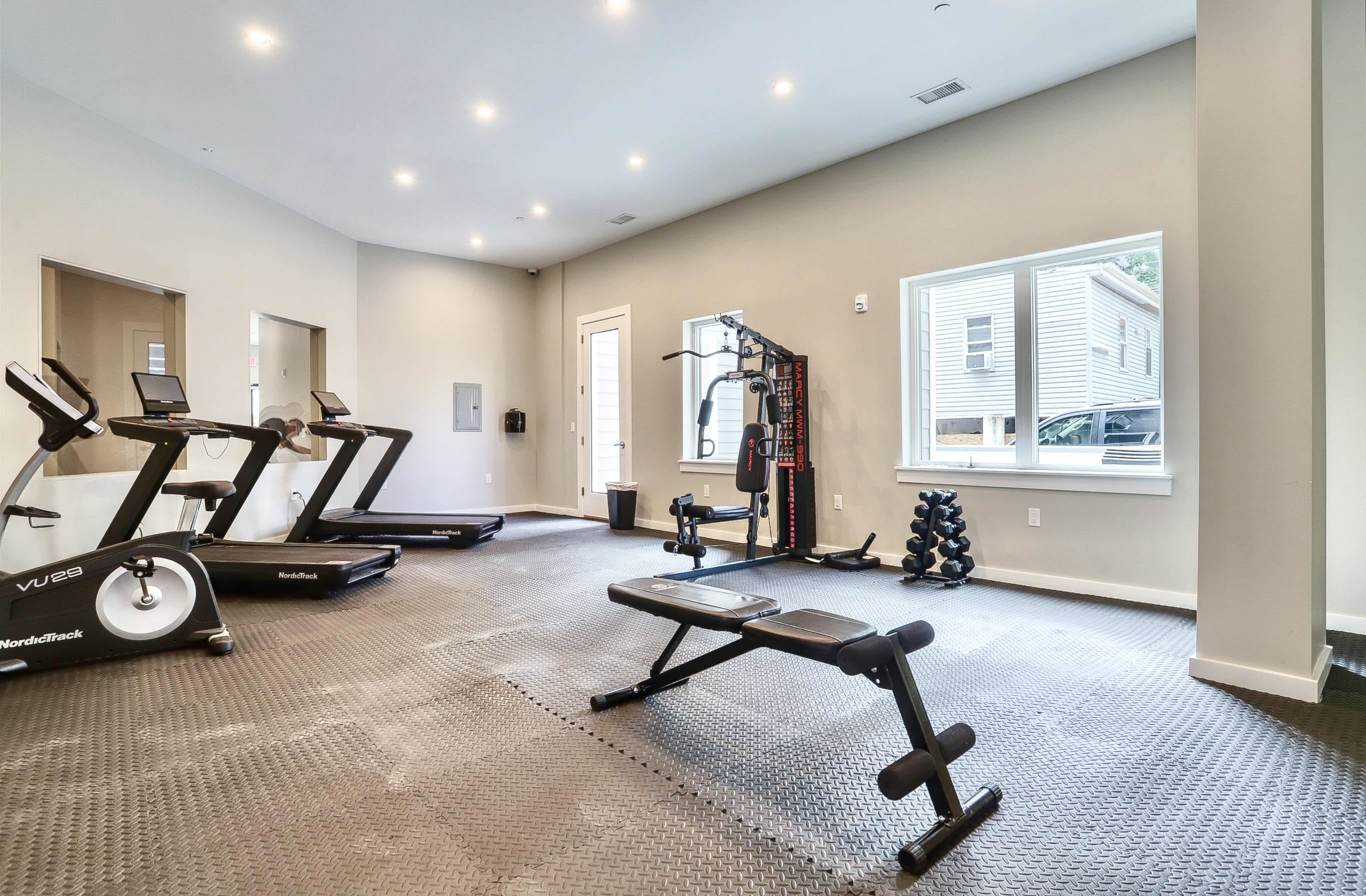 475 COMMUNIPAW AVE Unit: 406