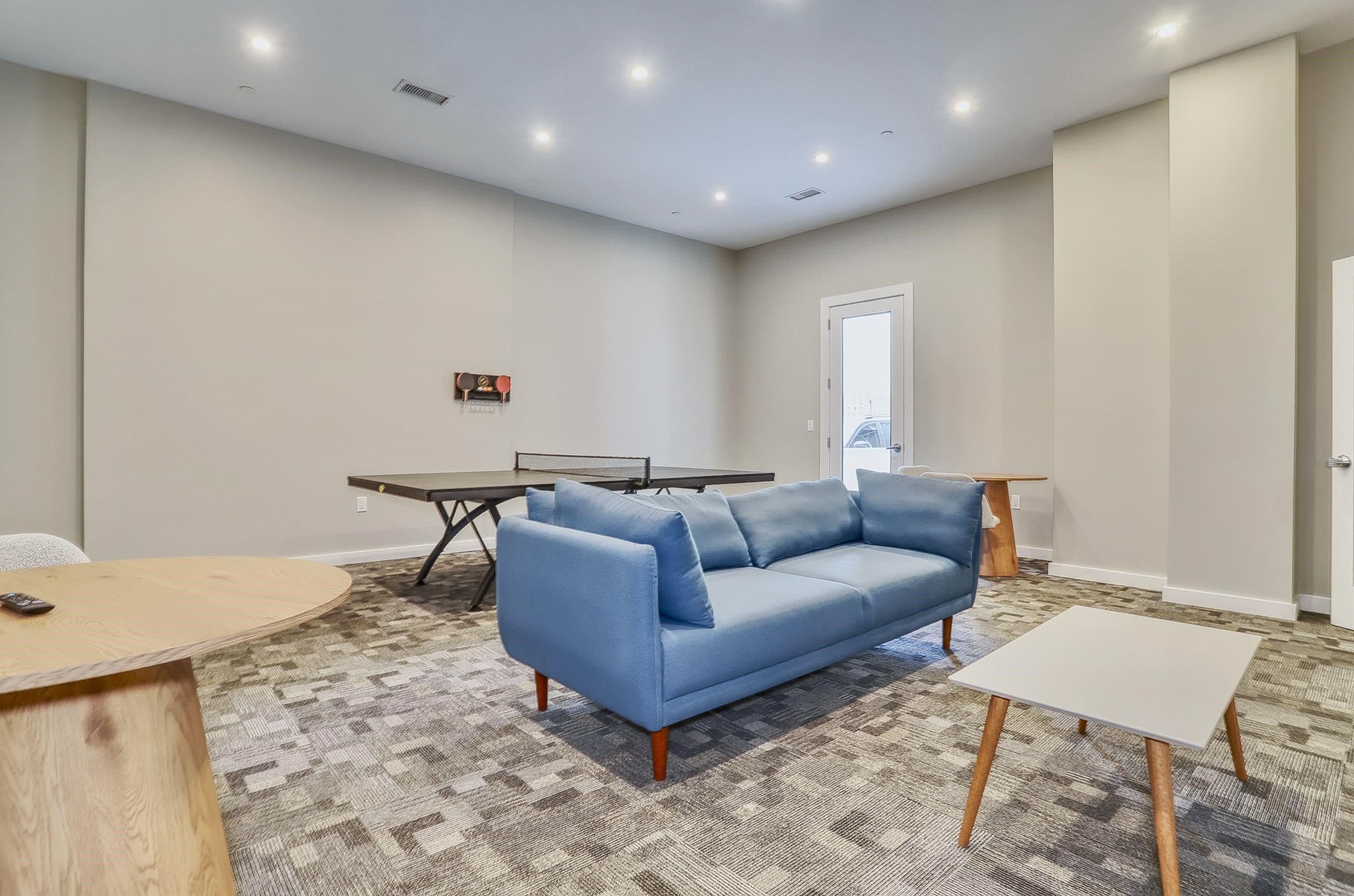 475 COMMUNIPAW AVE Unit: 406