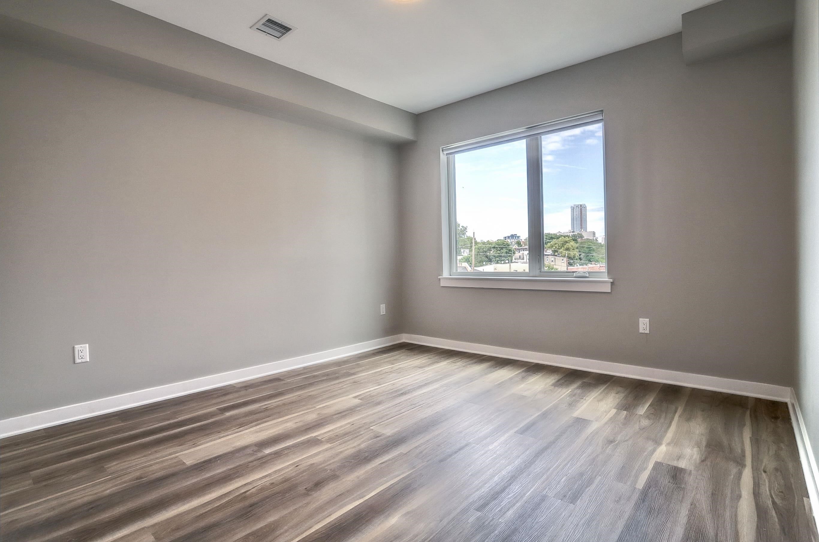 475 COMMUNIPAW AVE Unit: 502