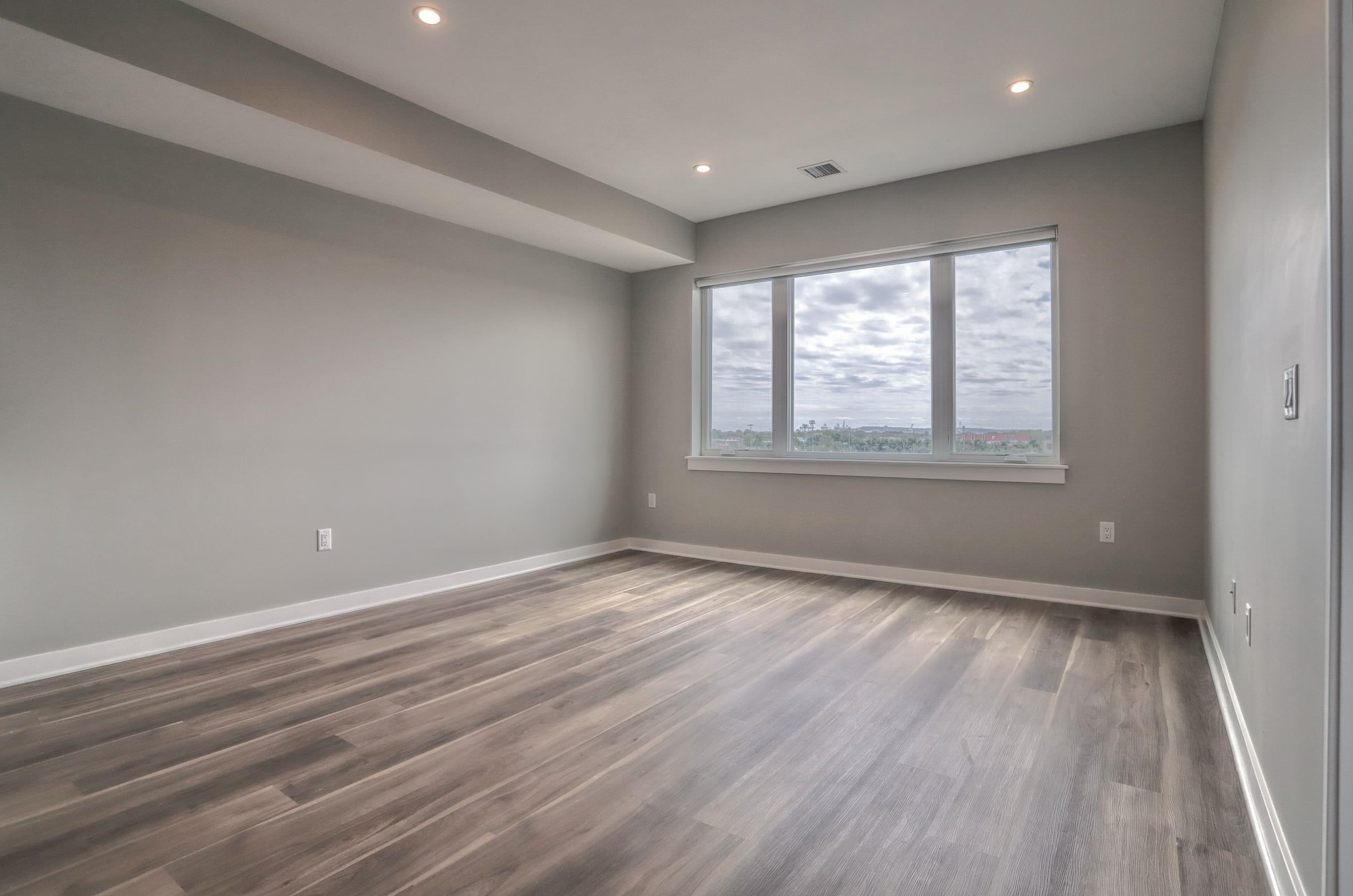 475 COMMUNIPAW AVE Unit: 502