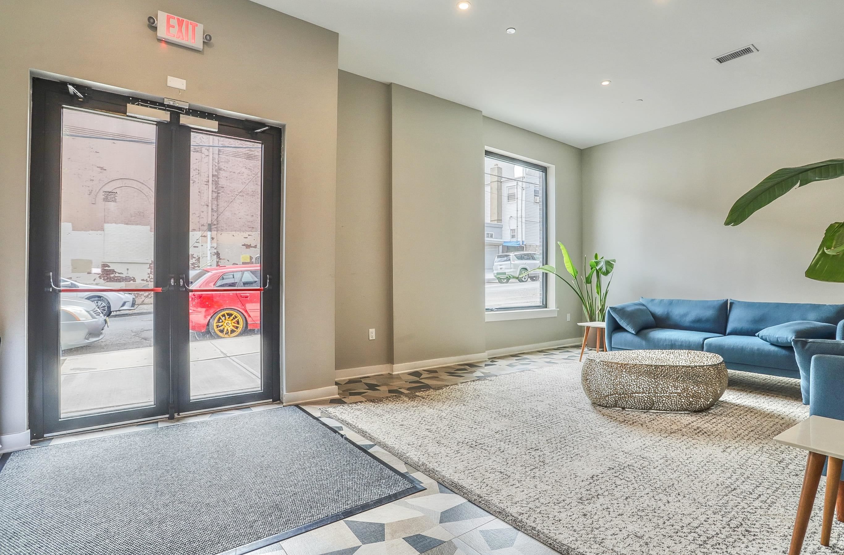 475 COMMUNIPAW AVE Unit: 502