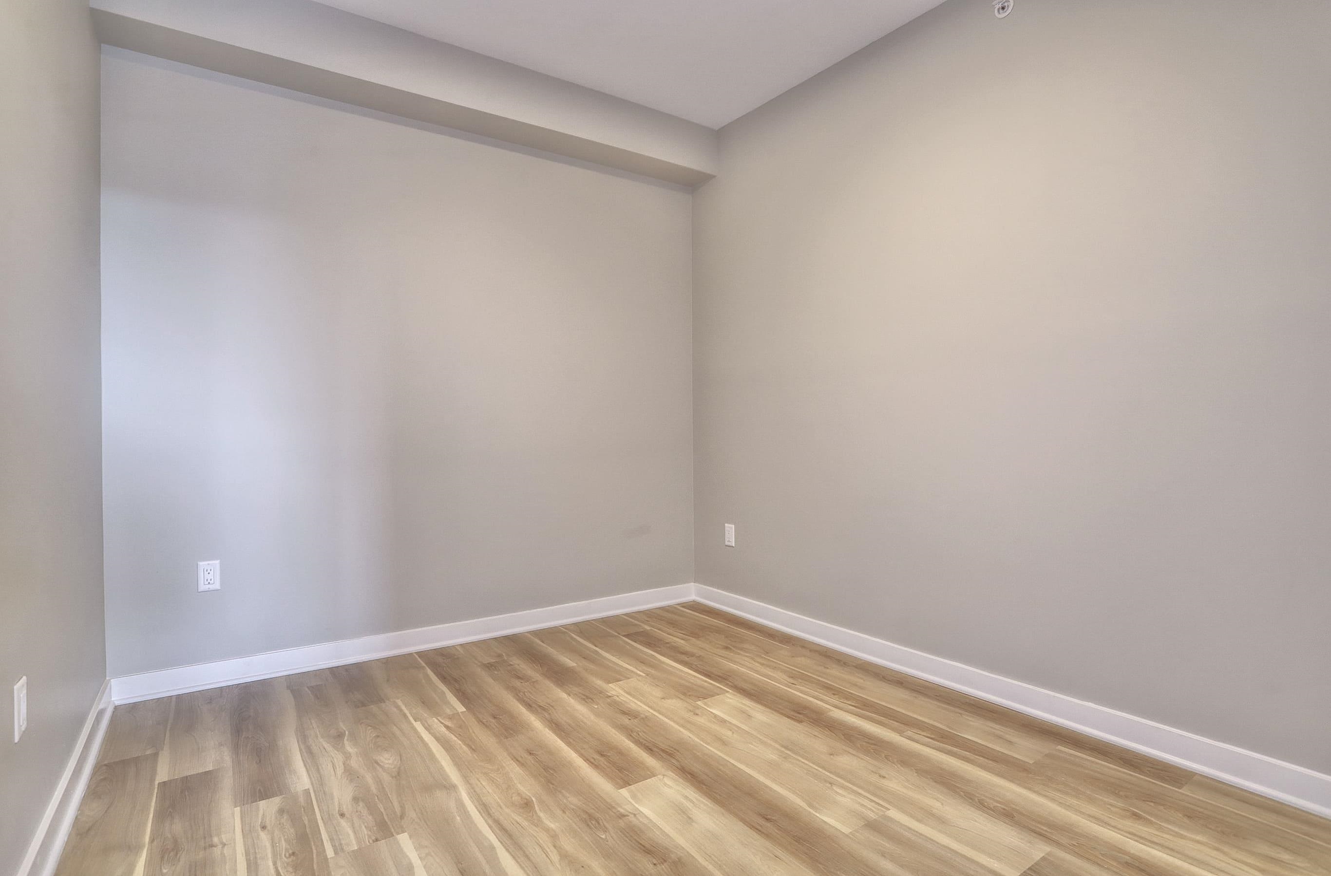 475 COMMUNIPAW AVE Unit: 302