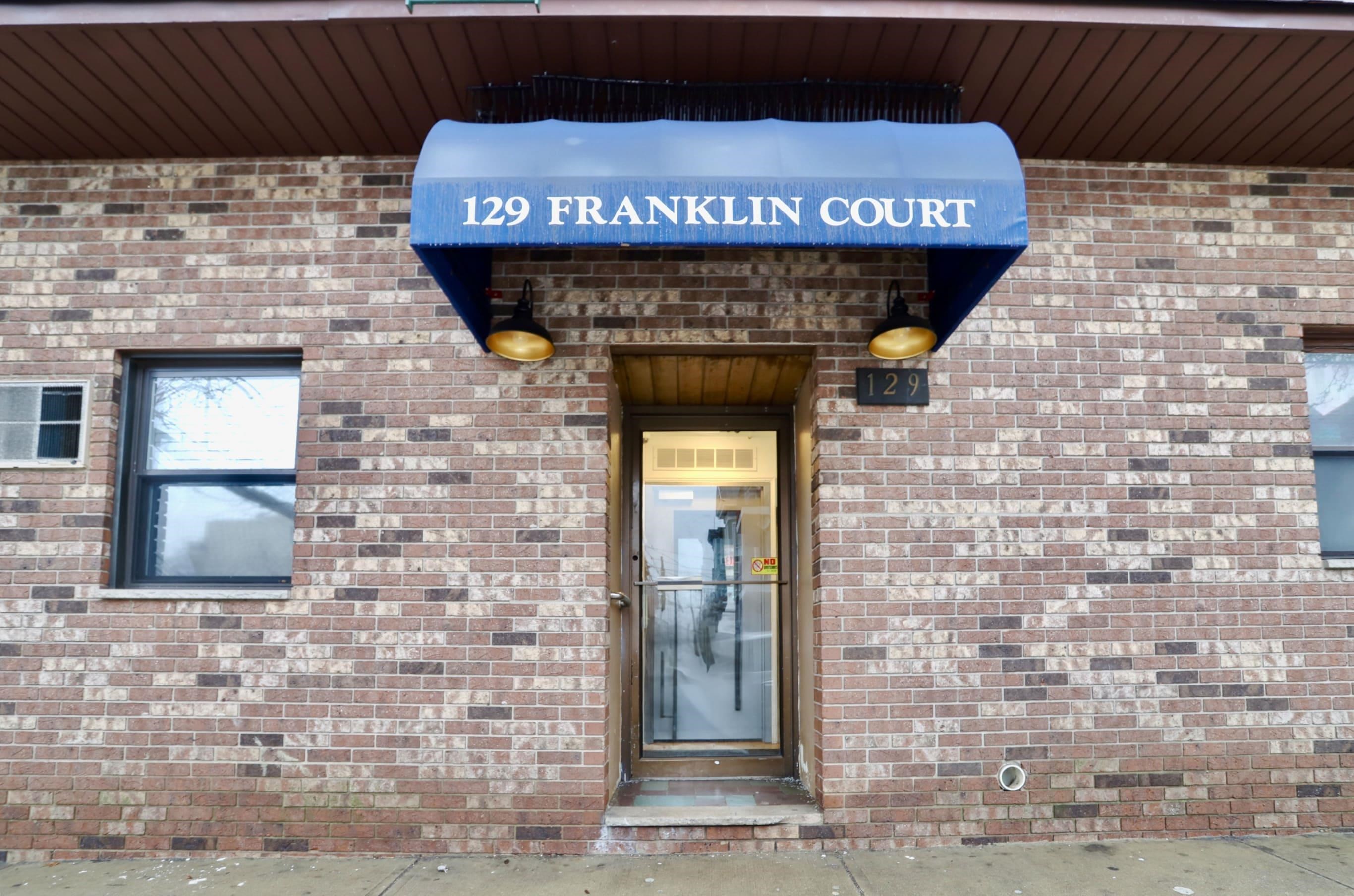 129 FRANKLIN ST Unit: B6 (206)