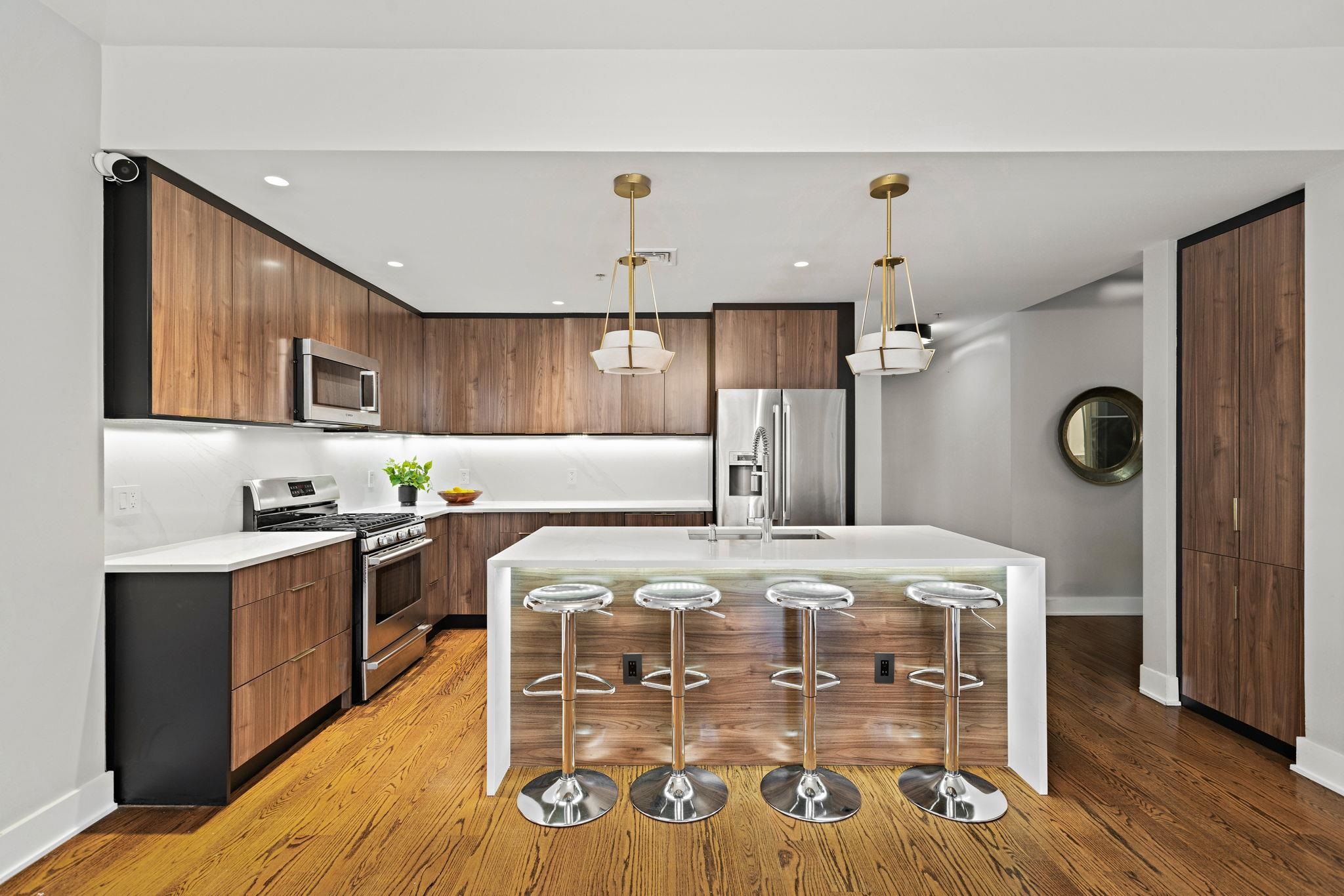 115 GARDEN ST Unit: 3B