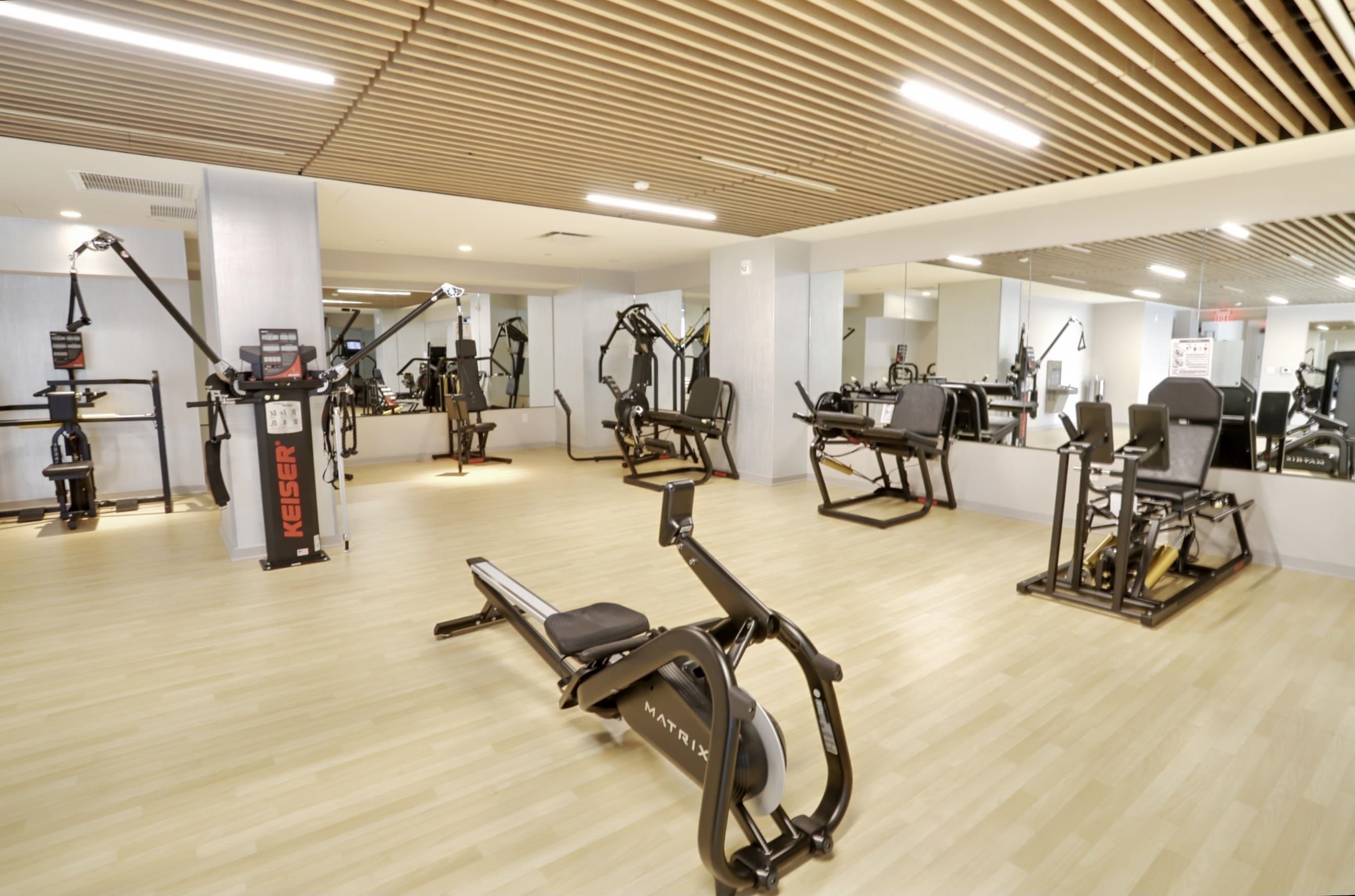 151 BAY ST Unit: 1006