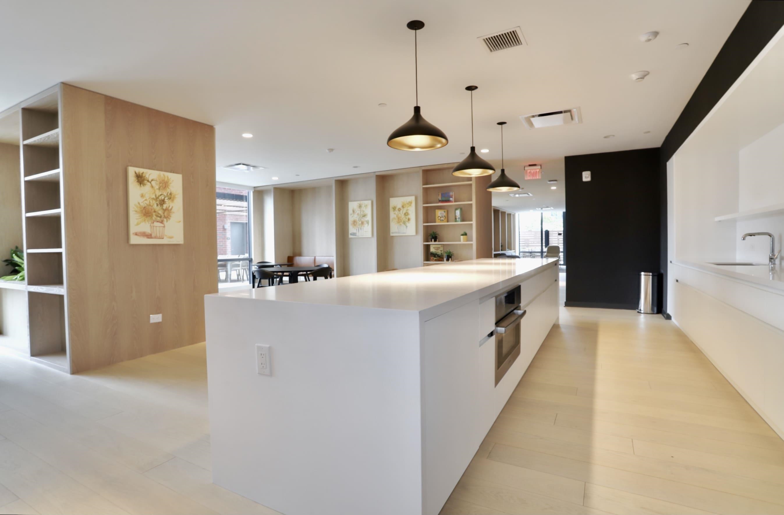 151 BAY ST Unit: 1006