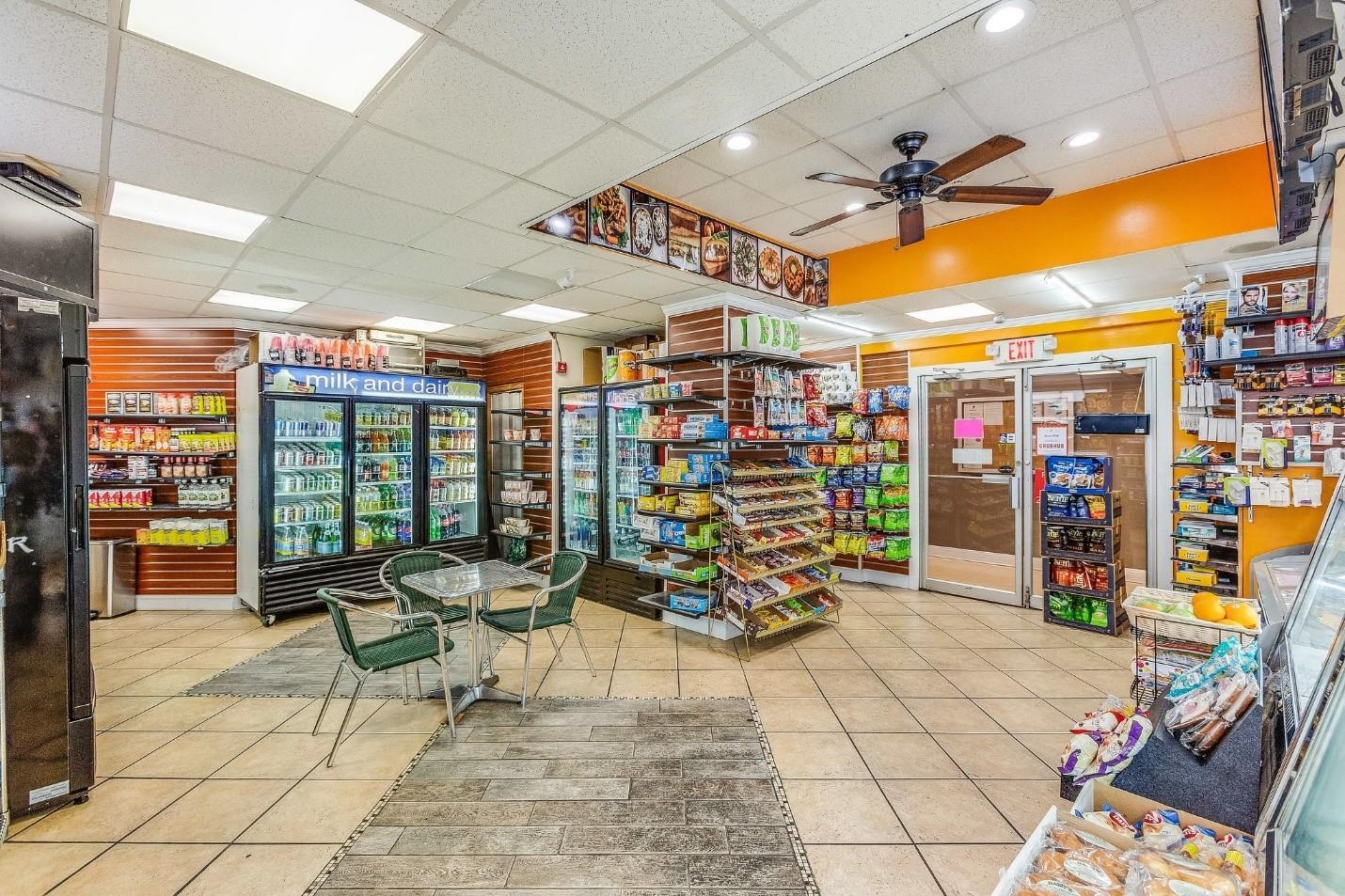 100 MANHATTAN AVE Unit: 1316