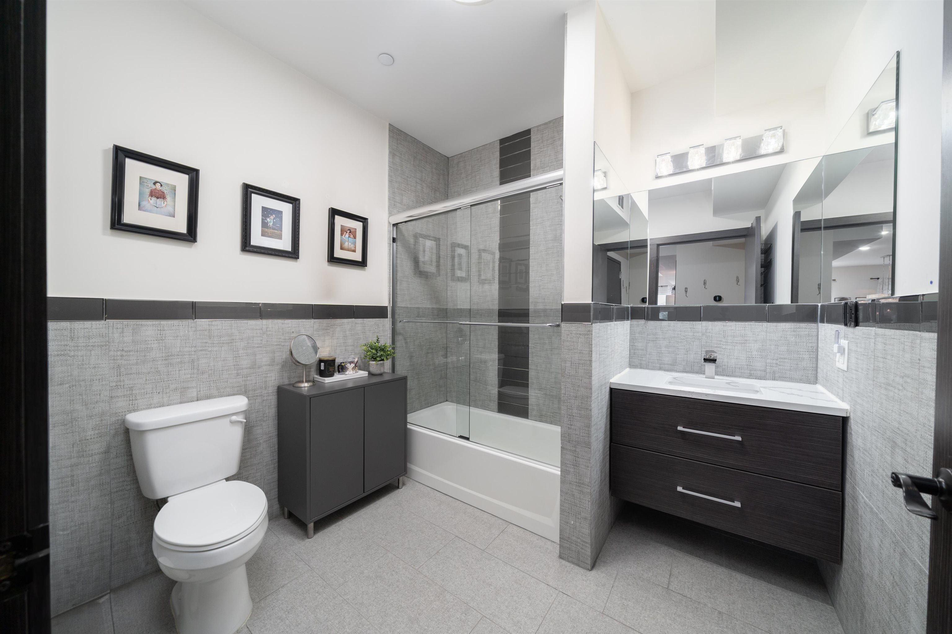 65 STORMS AVE Unit: 2C