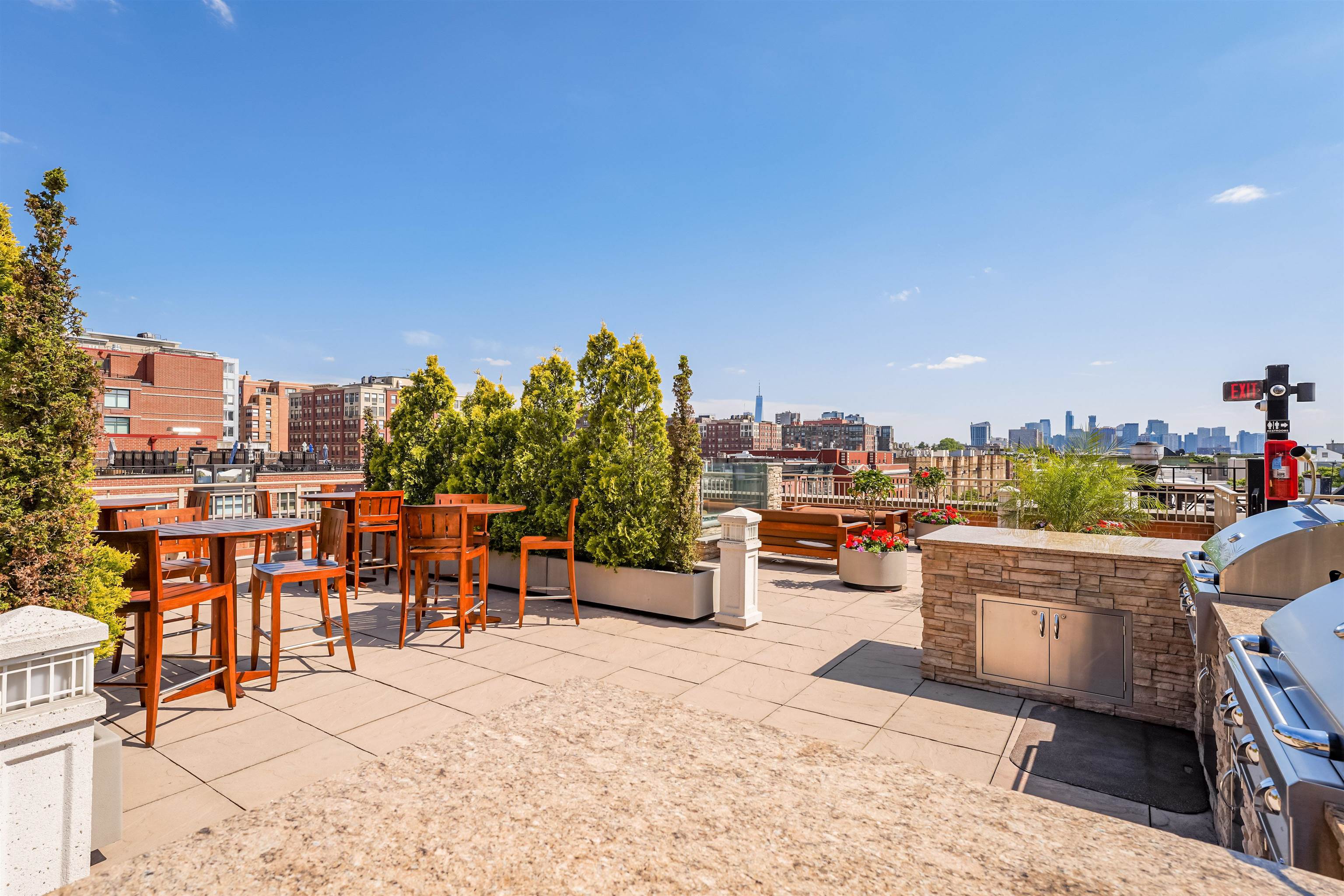 1450 WASHINGTON ST Unit: 805