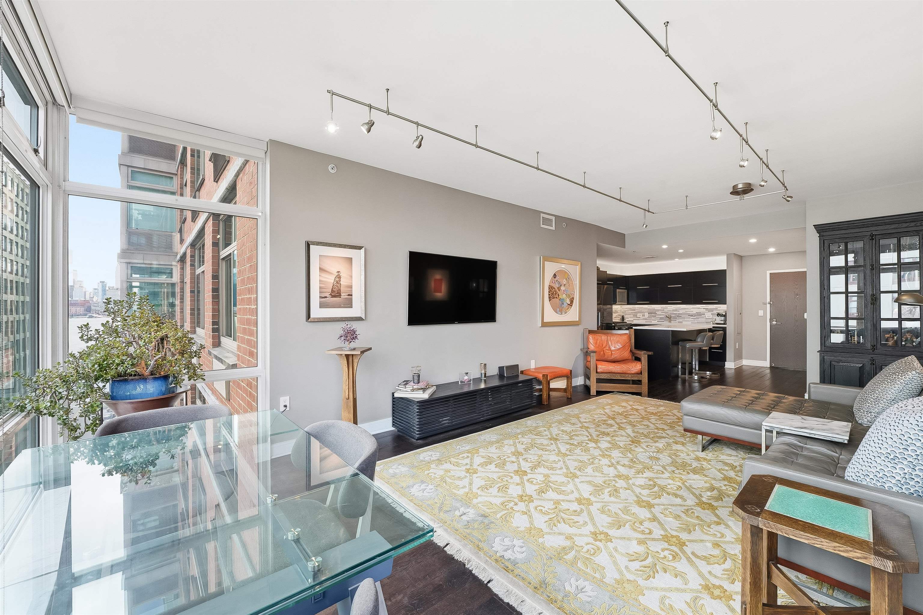 1450 WASHINGTON ST Unit: 805