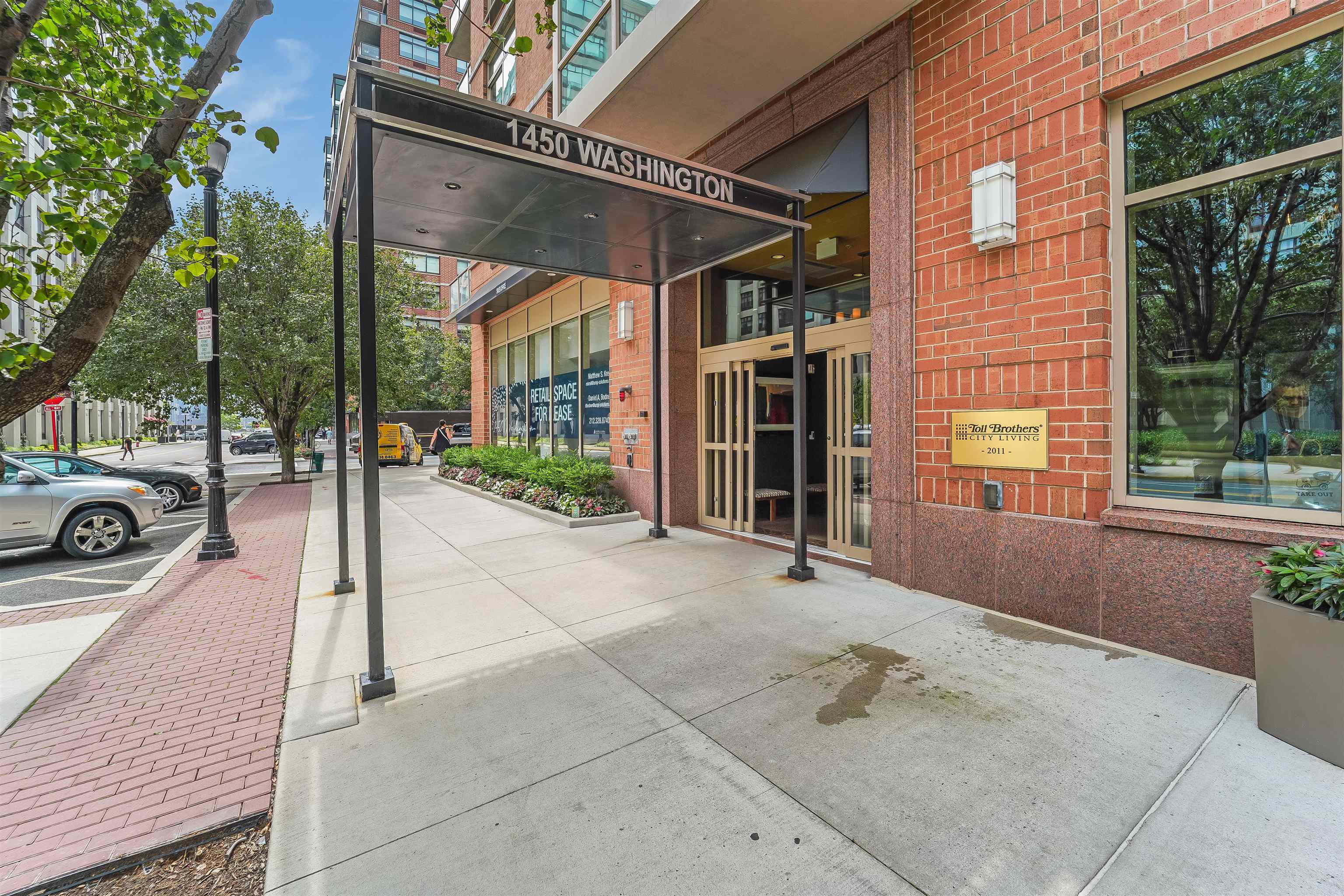 1450 WASHINGTON ST Unit: 805