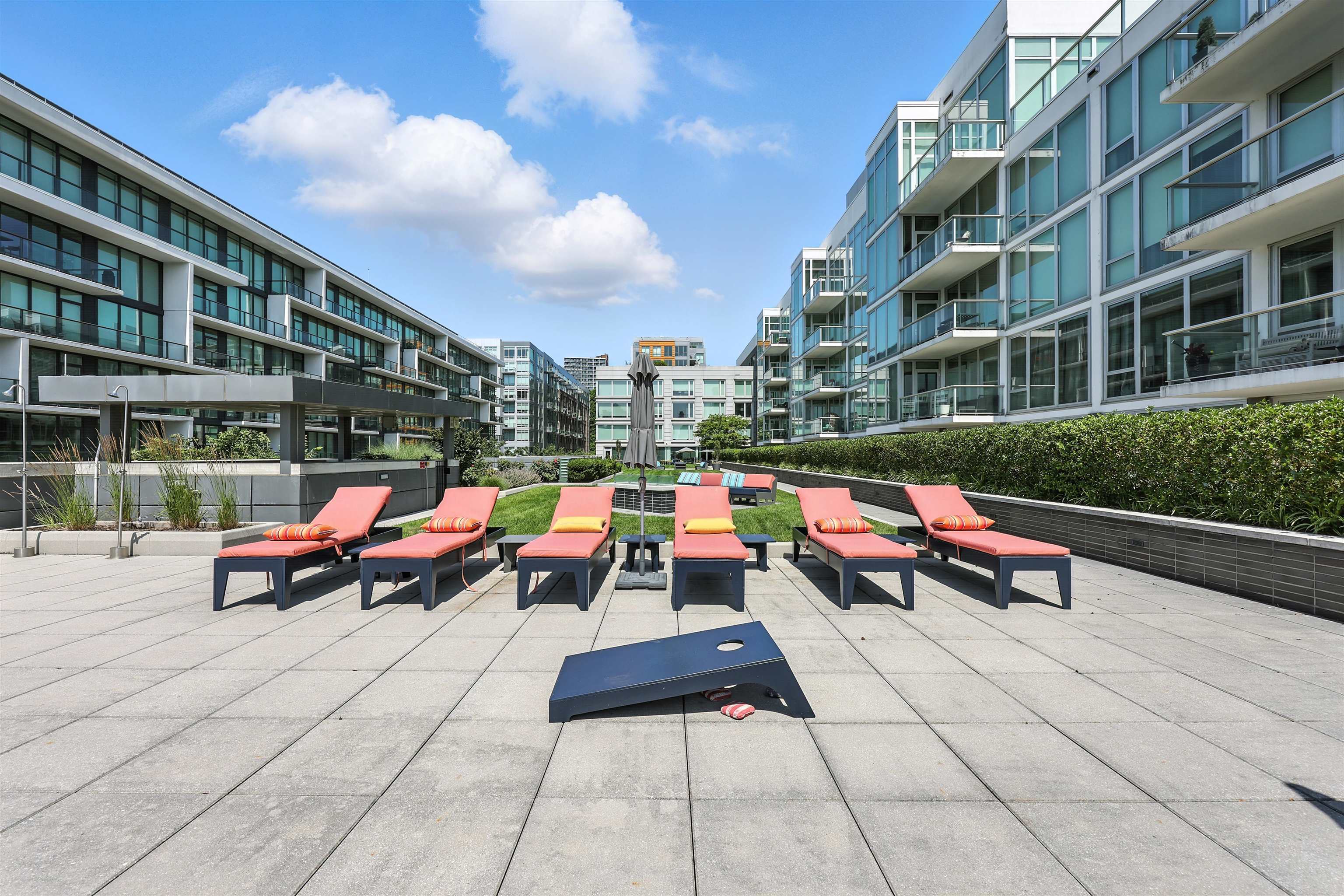 1000 AVENUE AT PORT IMPERIAL Unit: 703