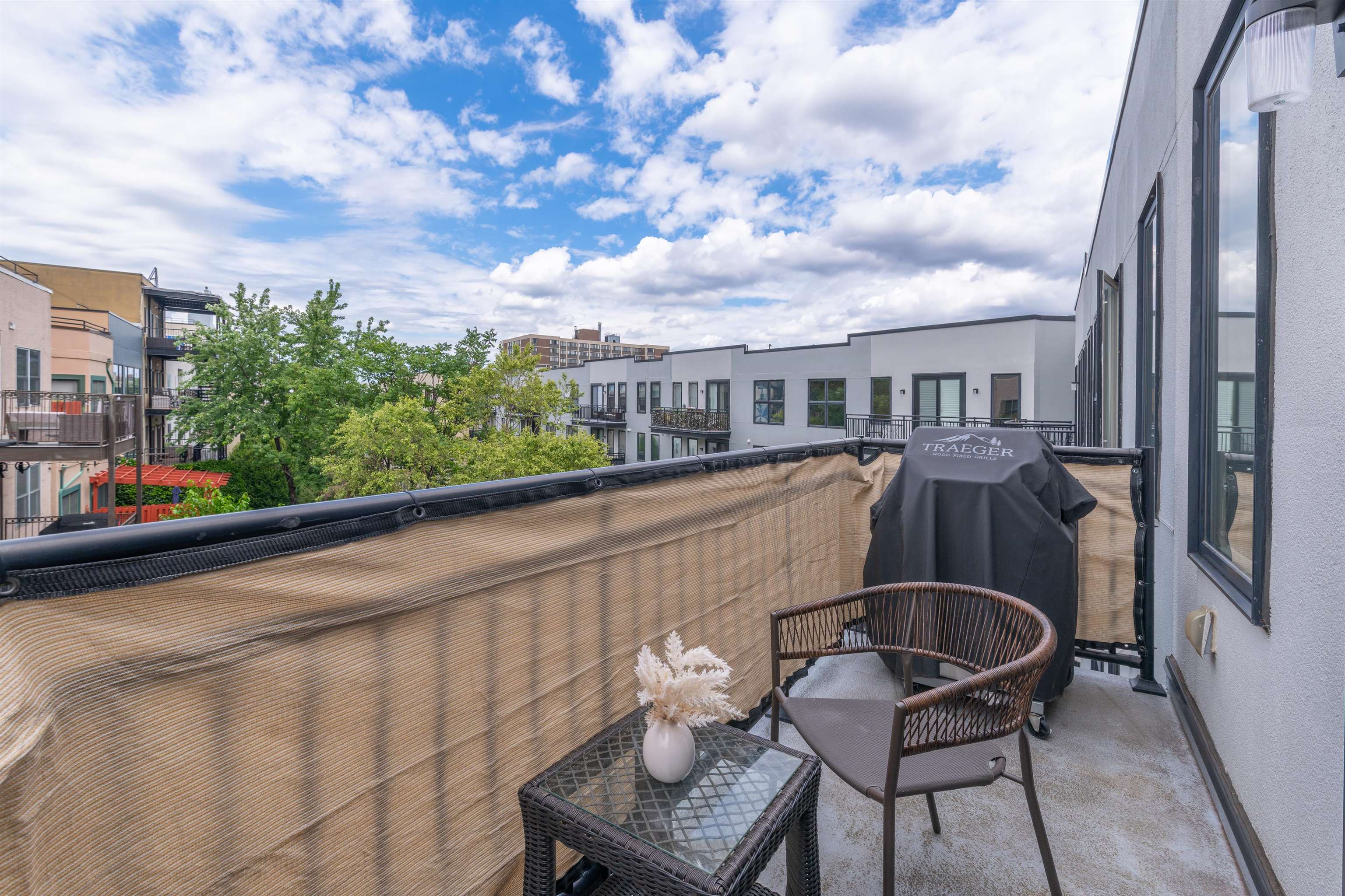 70 ADAMS ST Unit: 5M