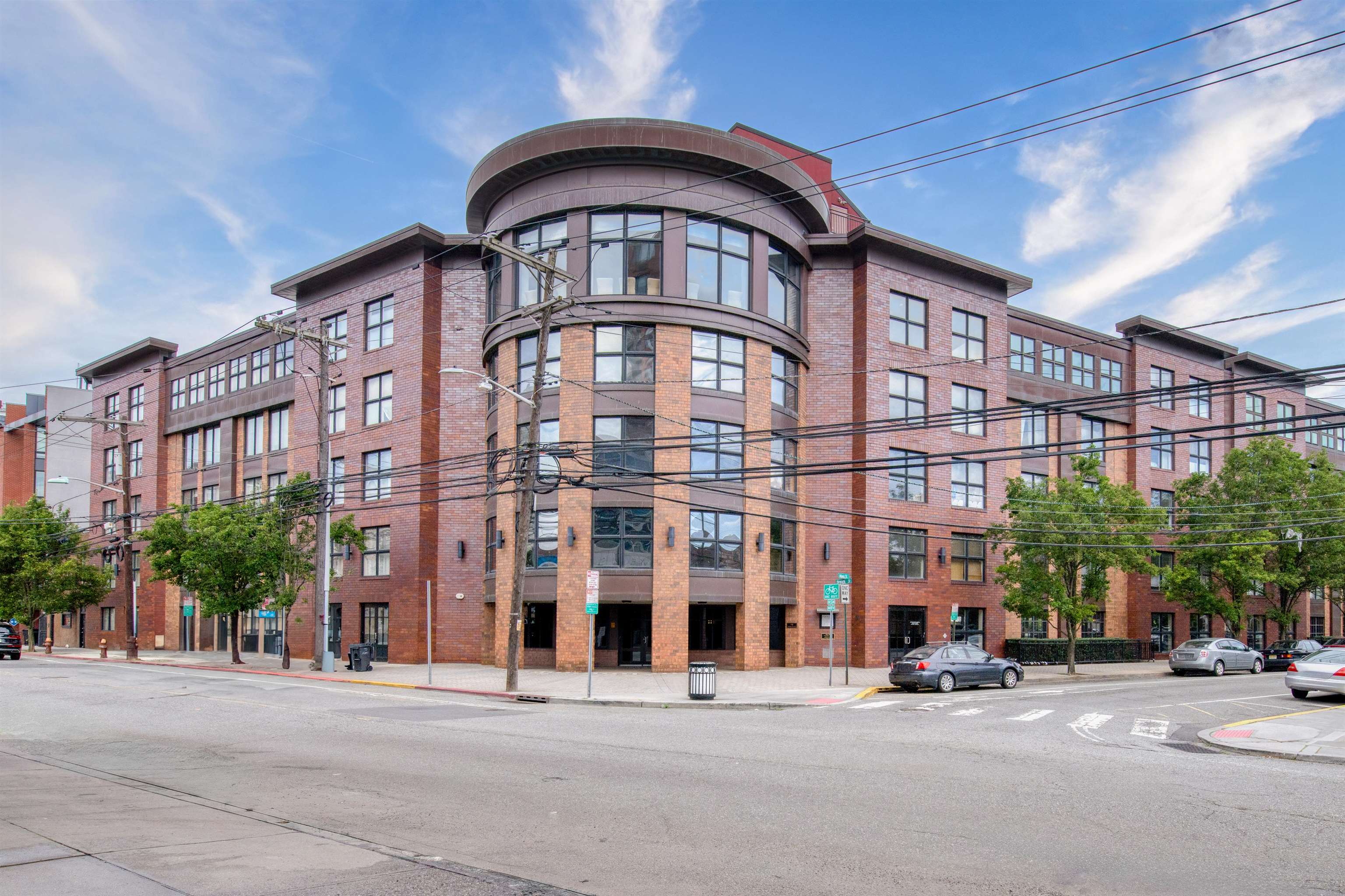 70 ADAMS ST Unit: 5M