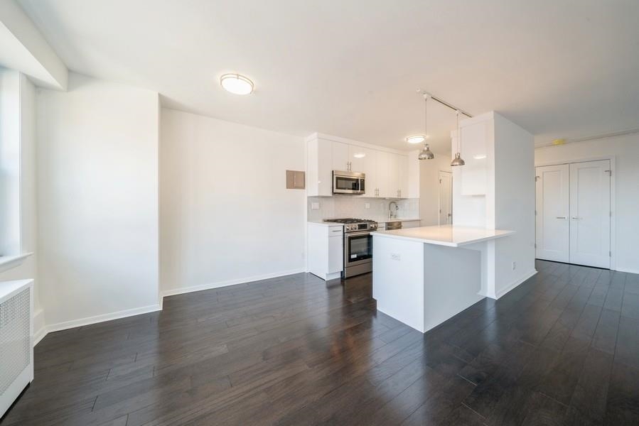 500 CENTRAL AVE Unit: 302