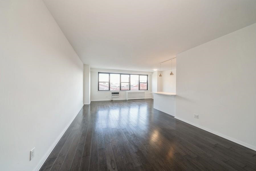 500 CENTRAL AVE Unit: 302