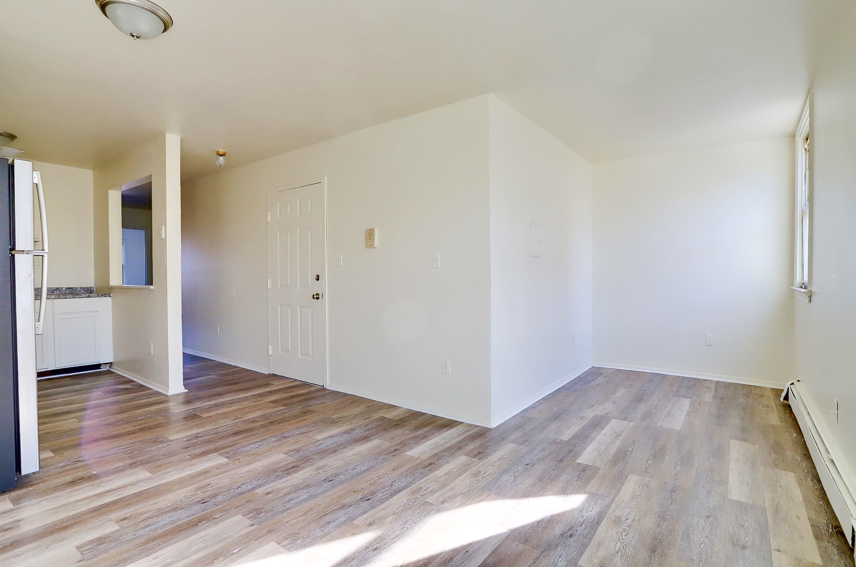 78 ORIENT AVE Unit: 2