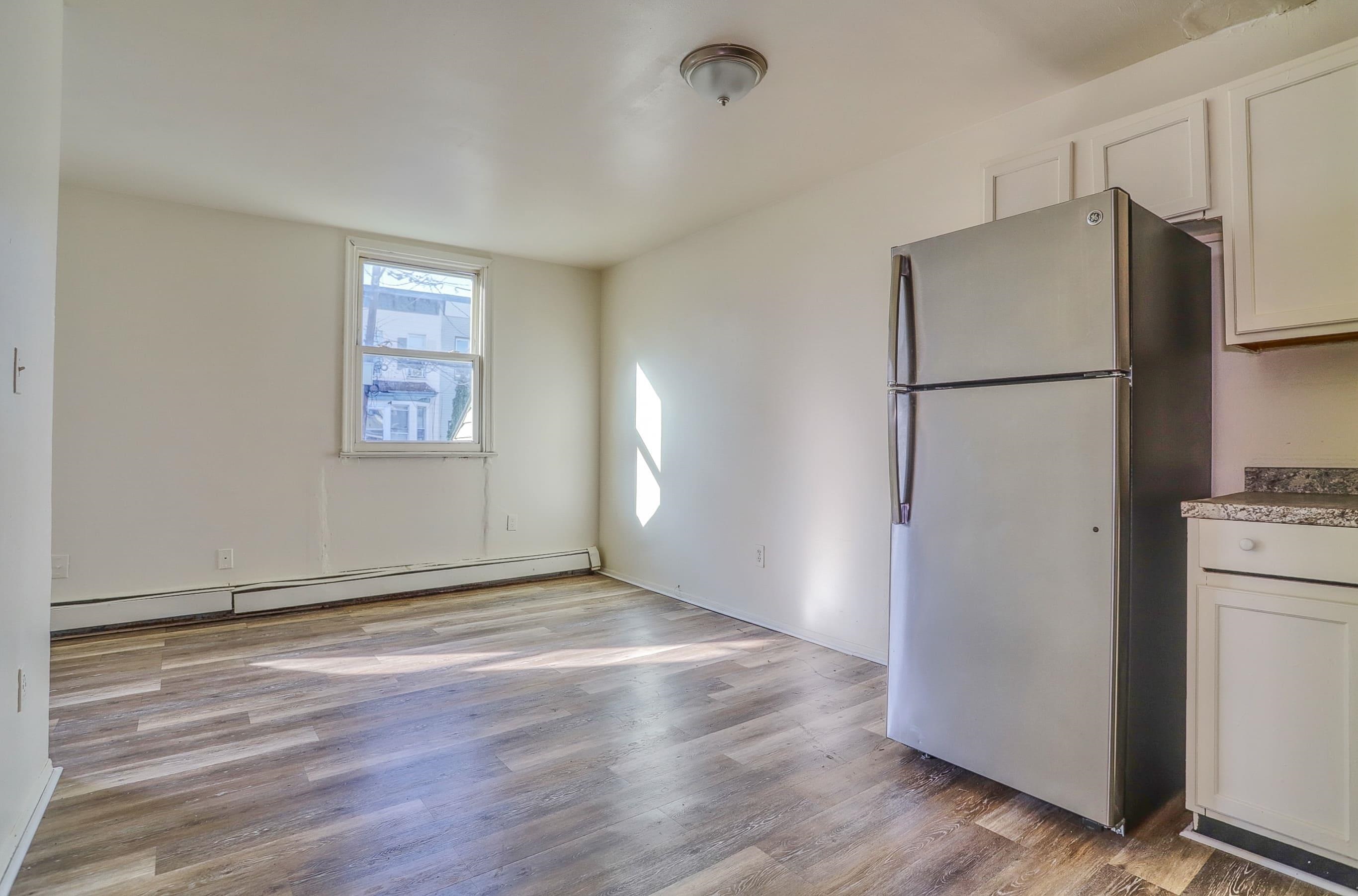 78 ORIENT AVE Unit: 2